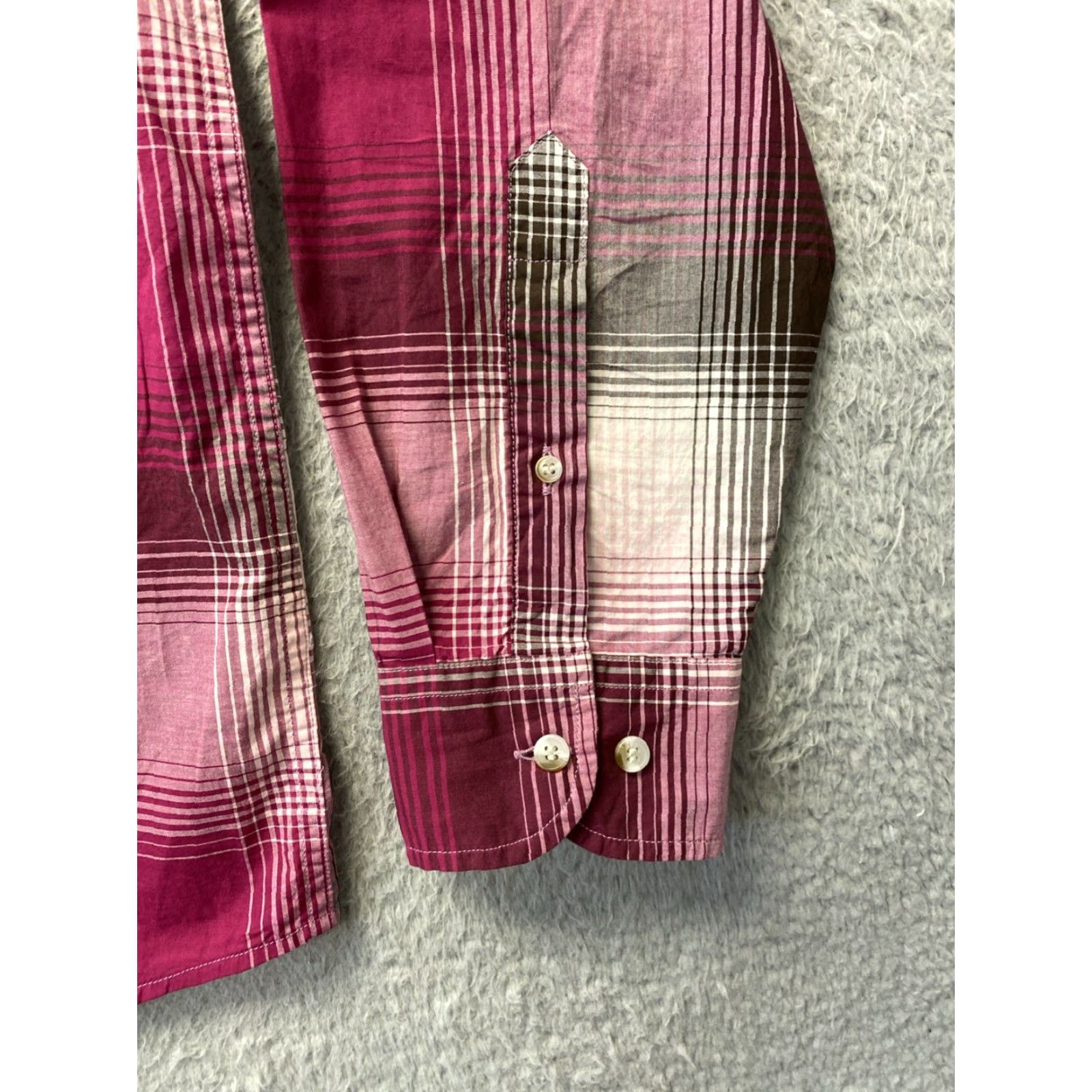 Banana Republic VINTAGE Banana Republic Men’s Long Sleeve Button Shirt XL Raspberry Plaid Clothing Mens Size US XL / EU 56 / 4 - 4 Thumbnail