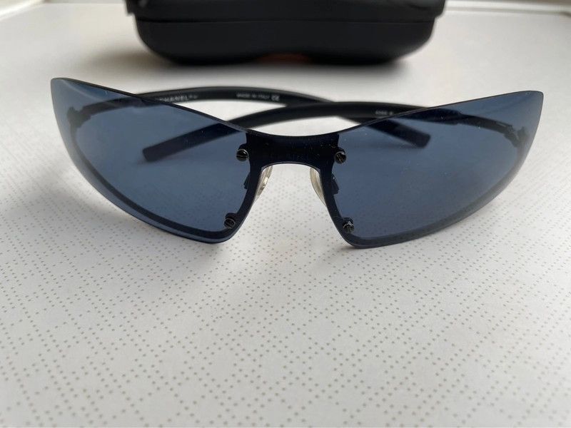 Chanel CHANEL SUNGLASSES 4066 LOGO Black Wrap Metal Vintage Iconic Size ONE SIZE - 3 Thumbnail
