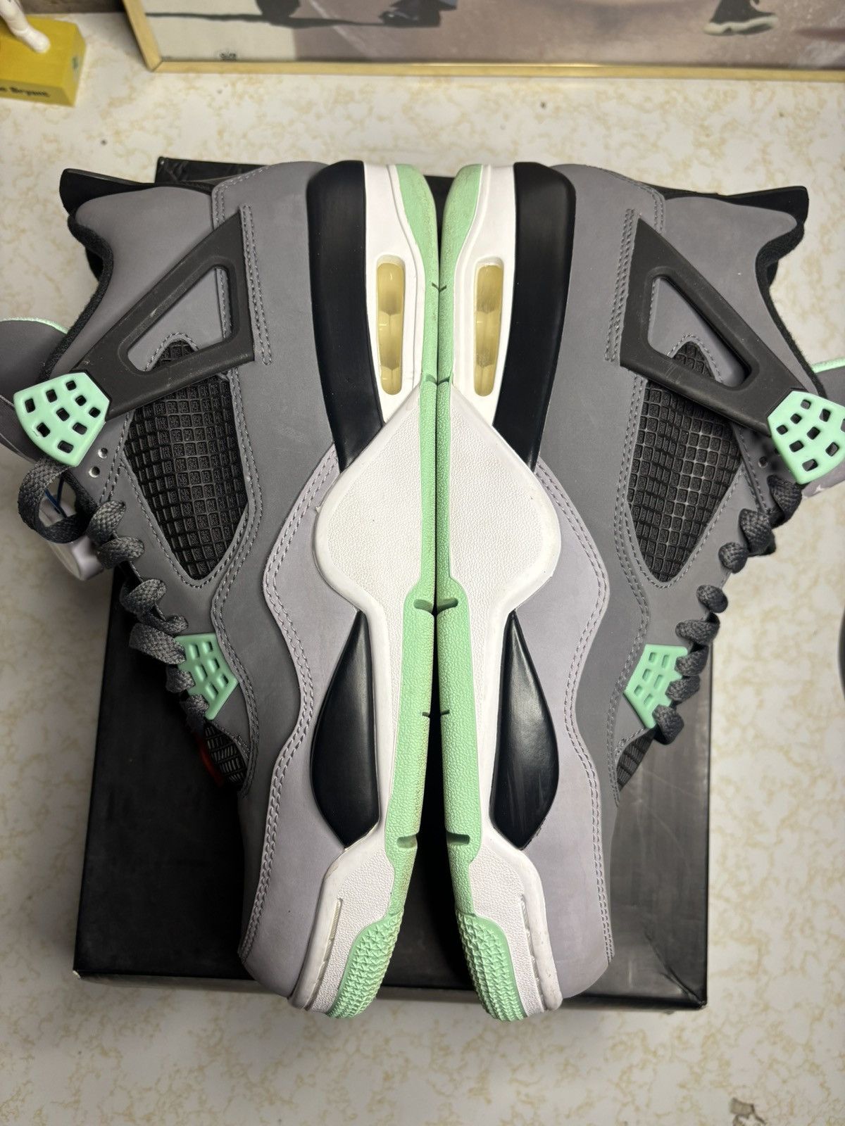 Jordan Brand Jordan Retro 4 ‘green glow’ Size US 10.5 / EU 43-44 - 4 Thumbnail