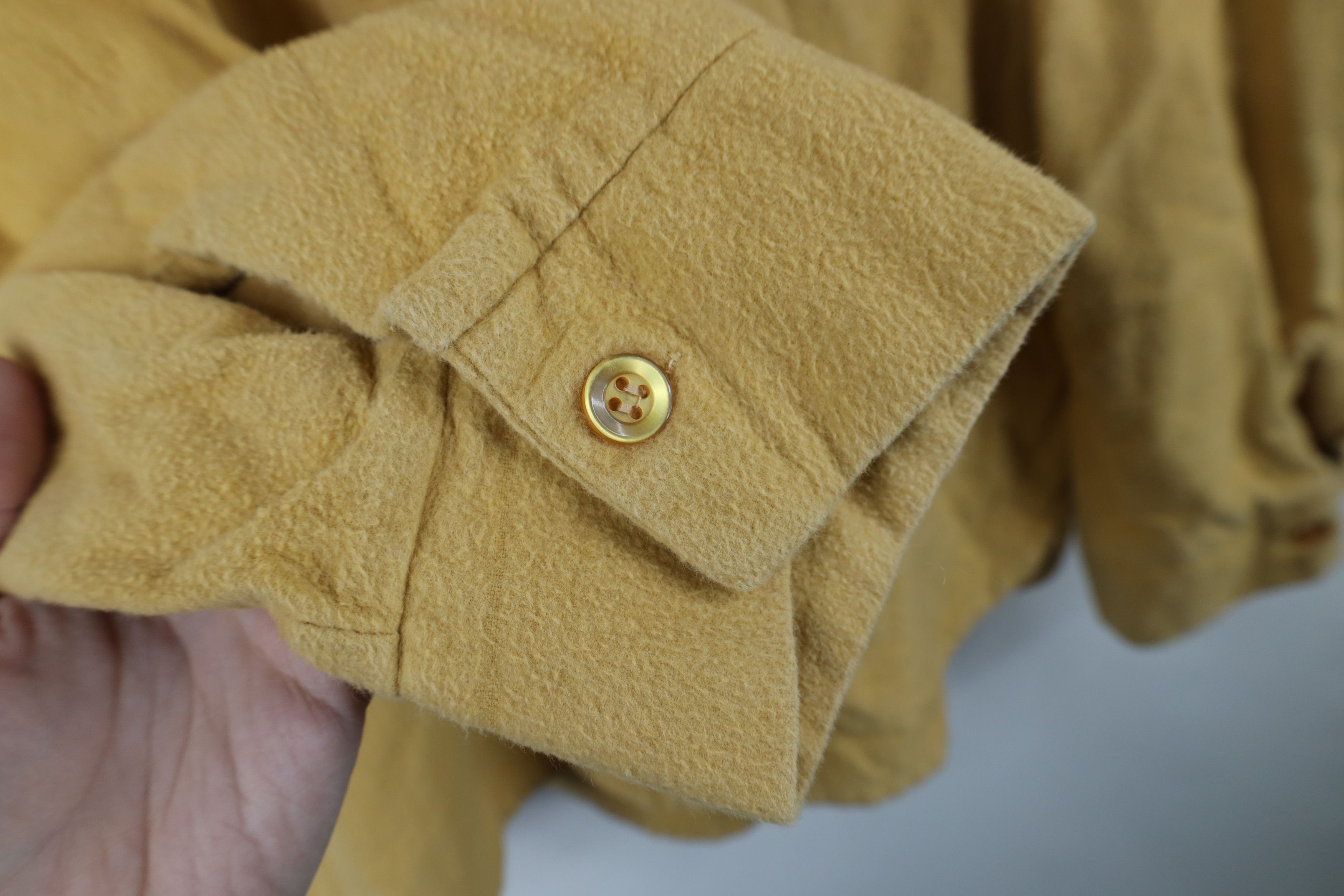 Vintage Vintage 70s Streetwear Cloth Quilted Shooting Button Shirt Size US L / EU 52-54 / 3 - 7 Thumbnail