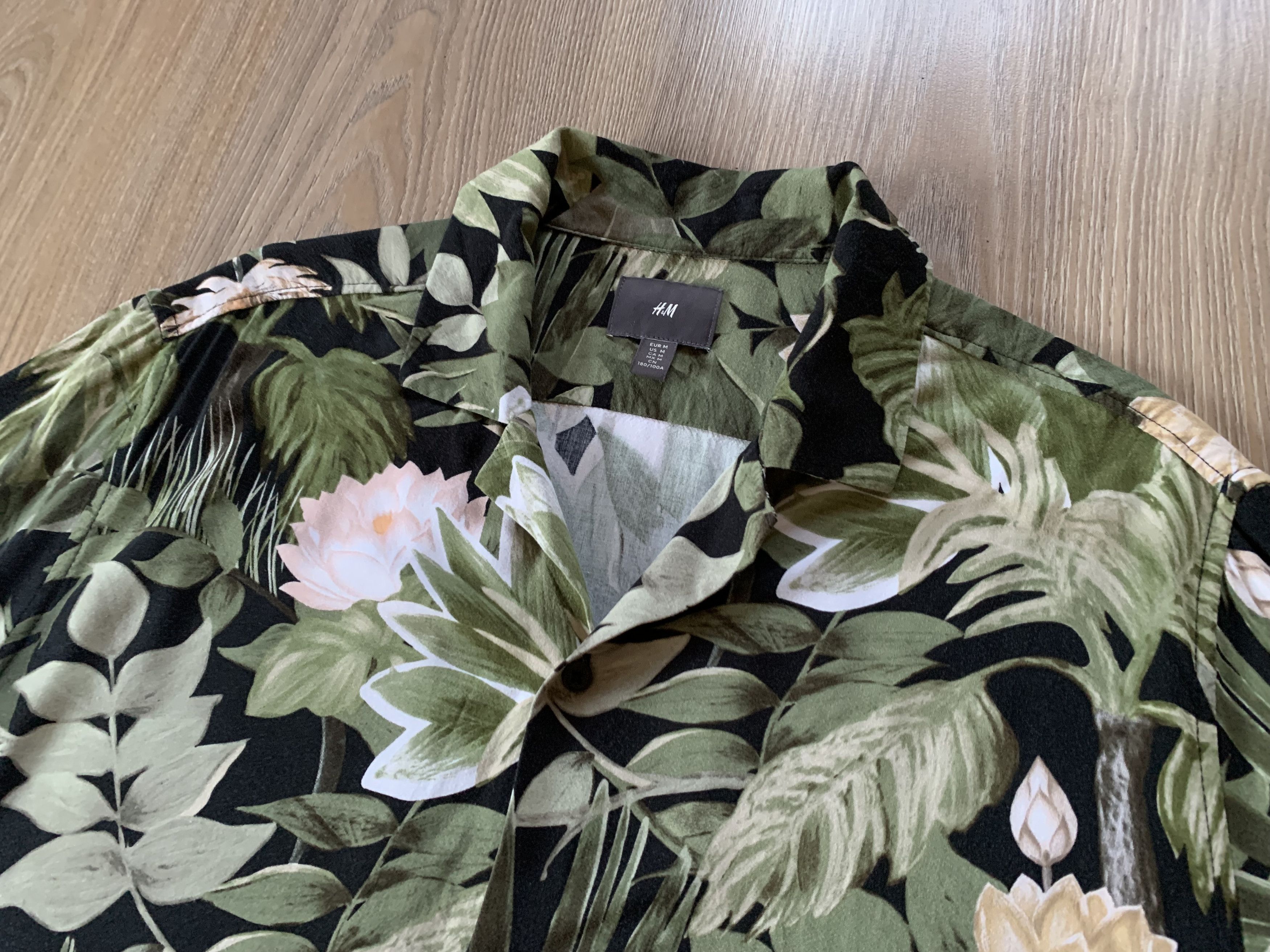 H&M H&M Hawaiian Overprint Tropic Shirt Size US M / EU 48-50 / 2 - 4 Thumbnail