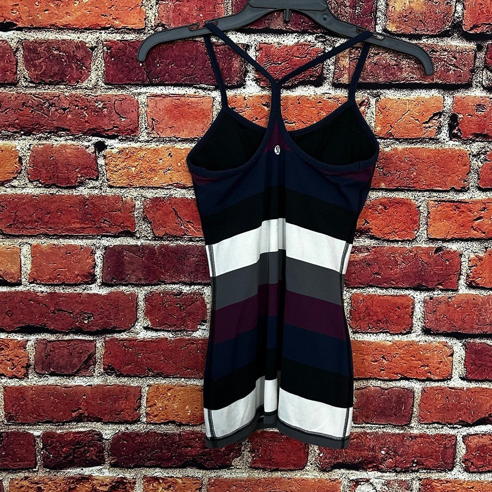 Lululemon Lululemon tank top size 4 Size S / US 4 / IT 40 - 5 Thumbnail