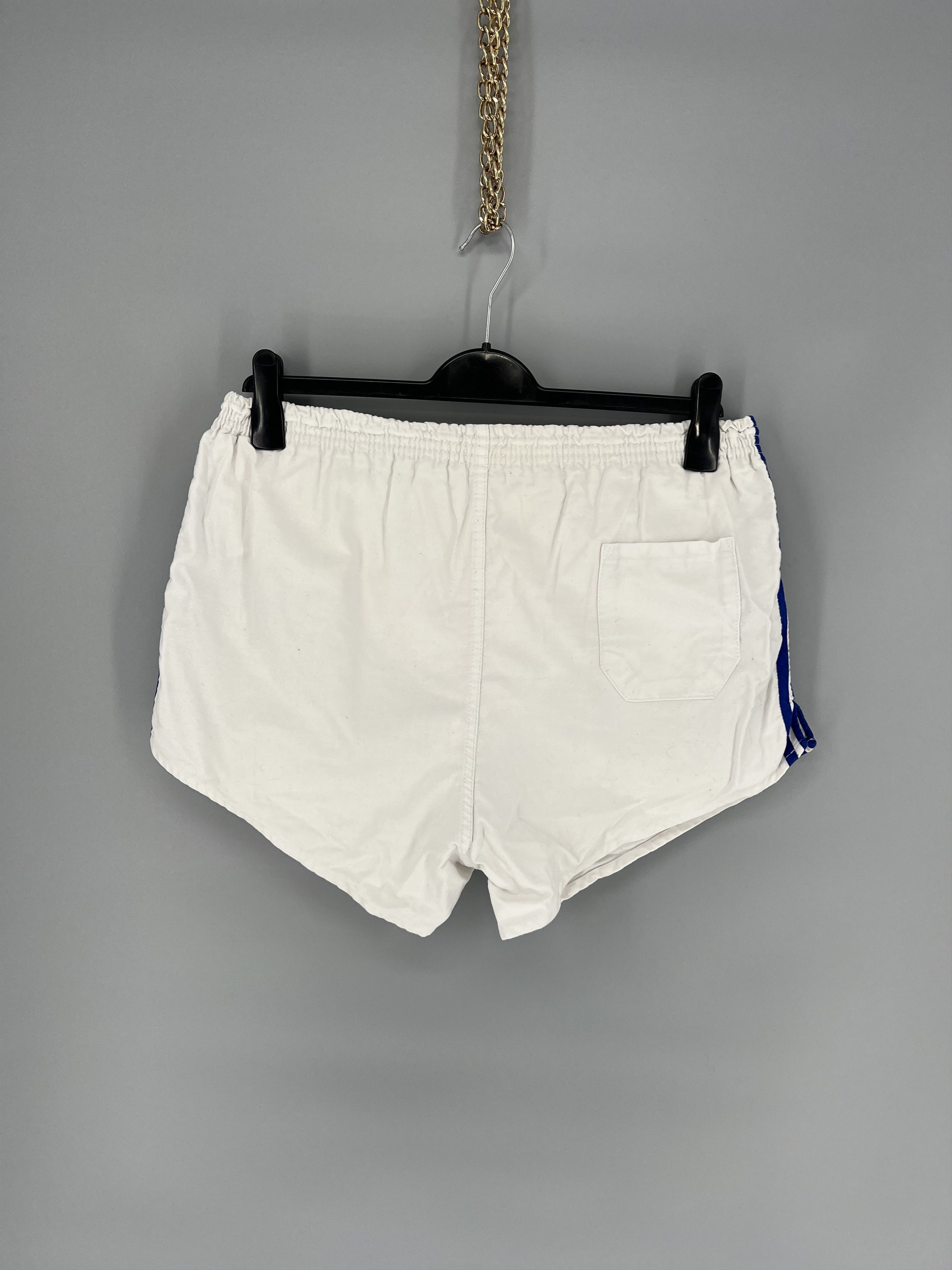 Adidas 90s Vintage Adidas Black Nylon Mini Logo Shorts Travis Style Size US 34 / EU 50 - 9 Thumbnail