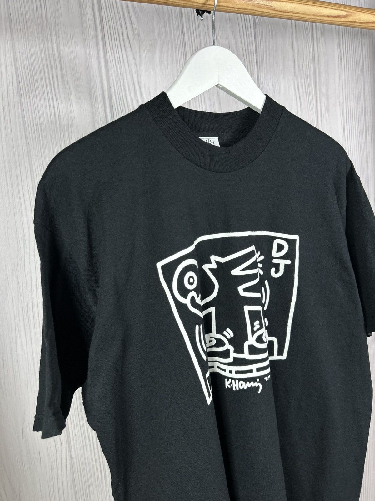 Keith Haring Rare Vintage Pop Shop Keith Haring DJ Dog Art USA T-Shirt XL Size US XL / EU 56 / 4 - 3 Thumbnail