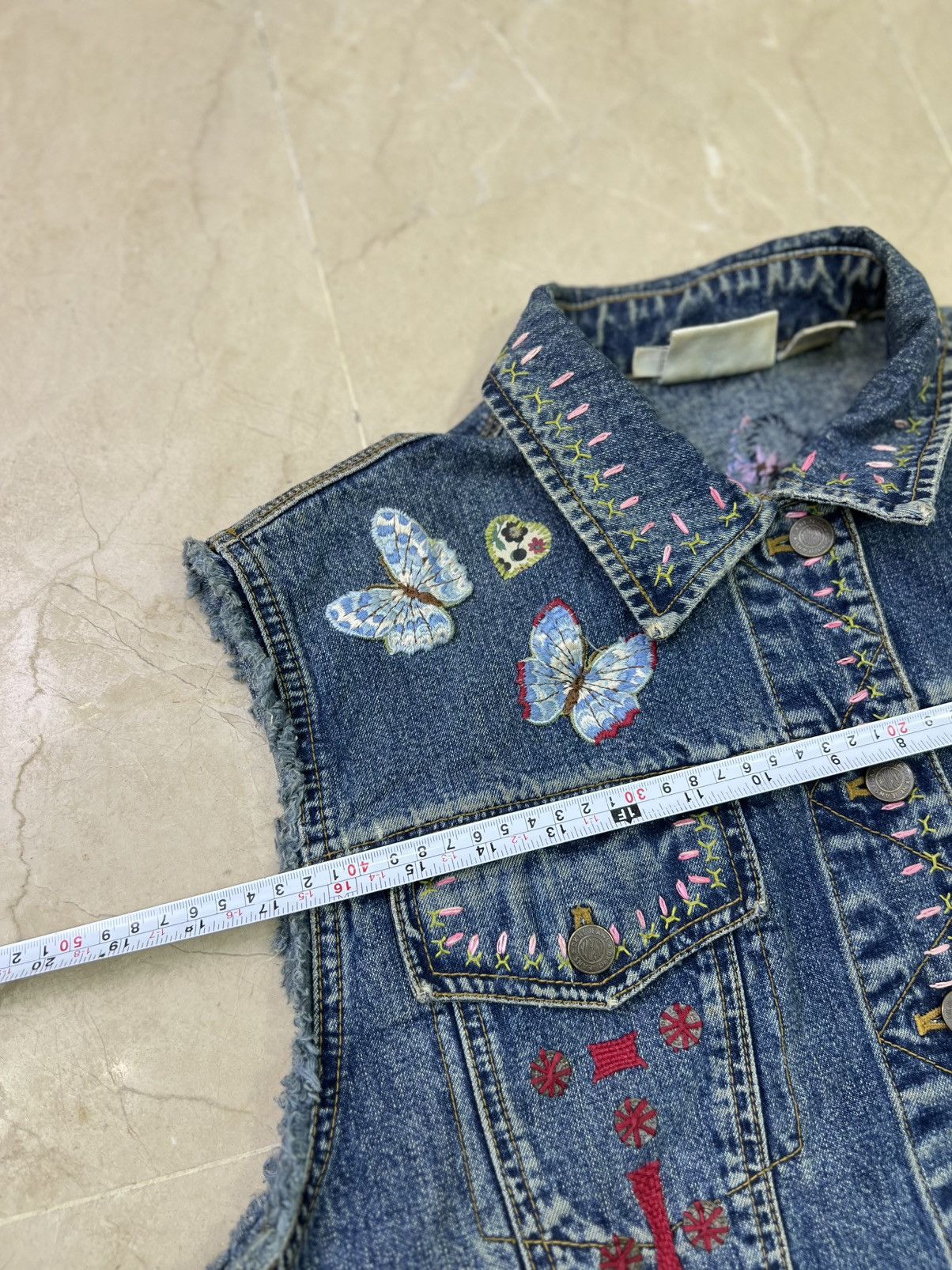 DKNY Vintage 1990s DKNY Jeans Embroidered Denim Vest Beaded Boho Size M / US 6-8 / IT 42-44 - 11 Thumbnail