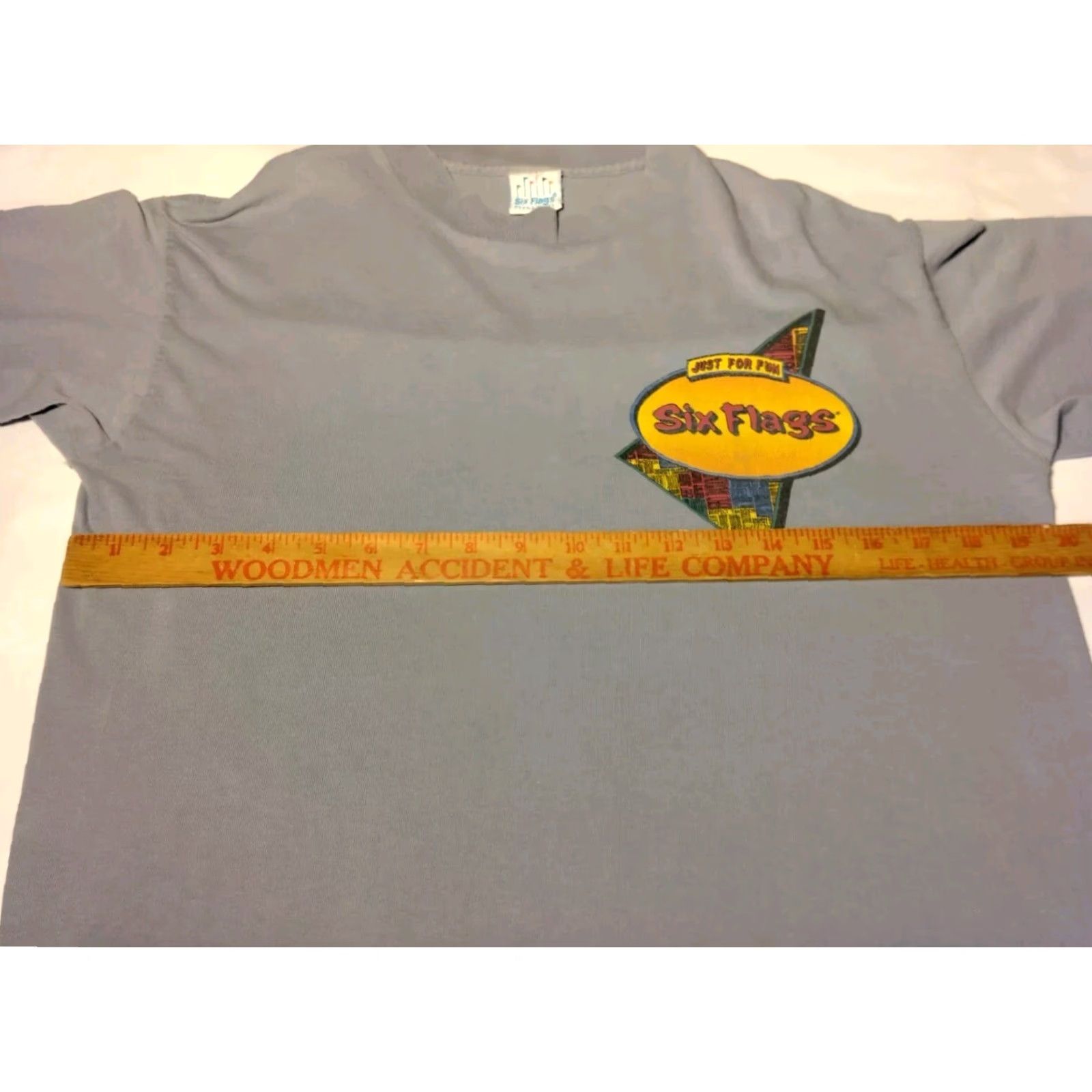 Vintage VINTAGE Six Flags Shirt S/M Blue Cotton Short Sleeve Crew Neck Regular Single Stitch Th rill Seeker Roller Coaster Respect Tradition Men T-Shirt Size US S / EU 44-46 / 1 - 5 Thumbnail