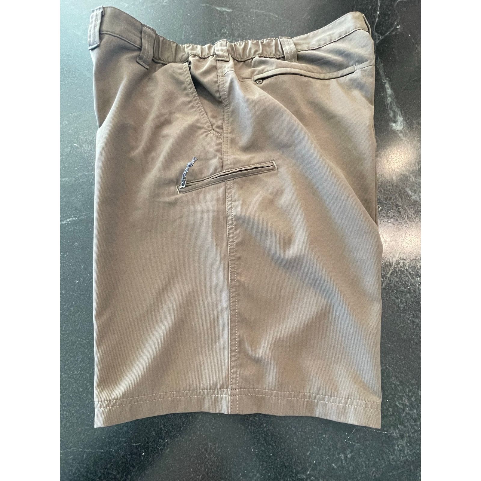 Wrangler Wrangler Men's Hybrid brown shorts 44 Size US 44 / EU 60 - 7 Thumbnail
