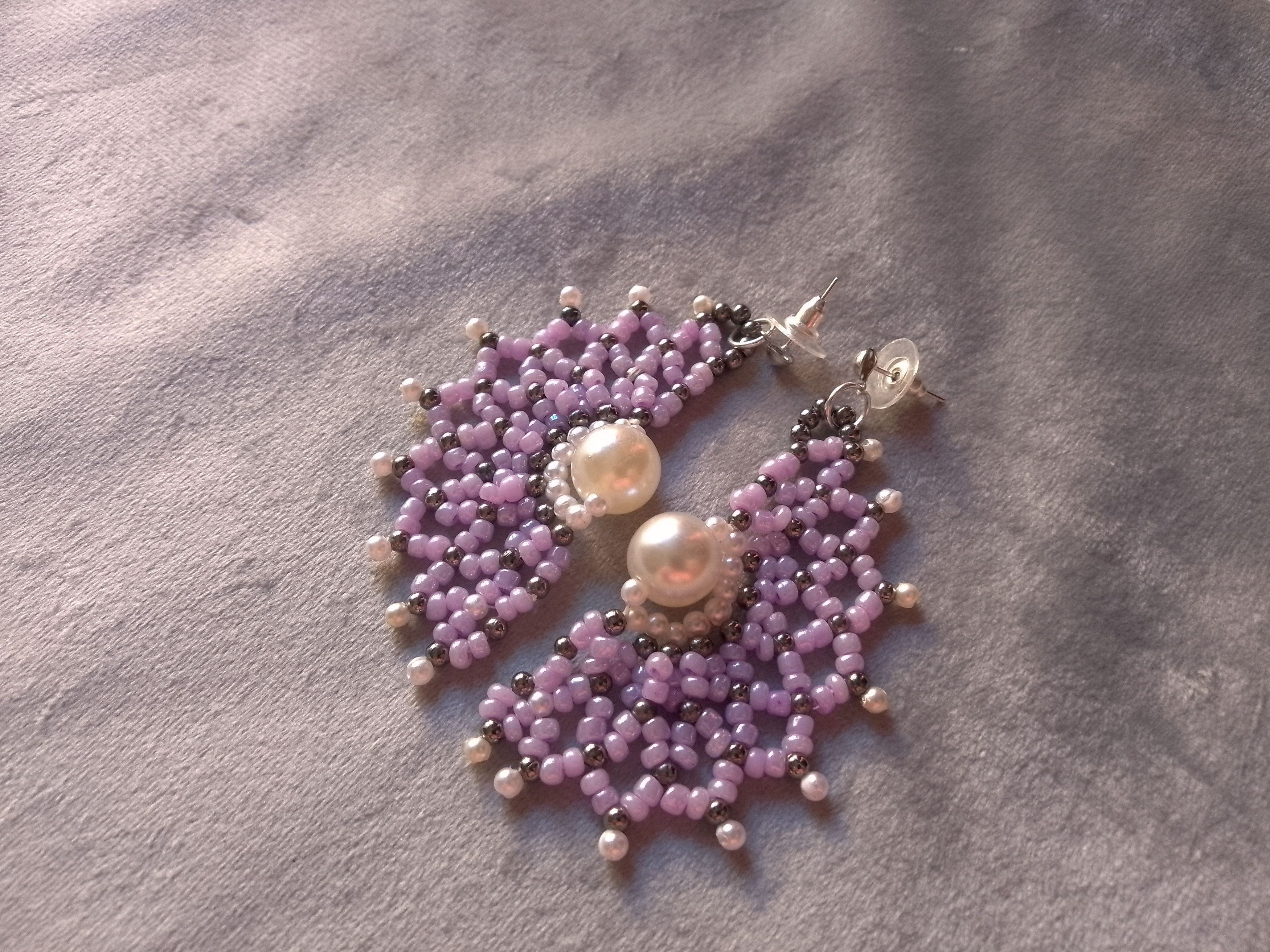 Handmade Earrings Purple Netted Ivory Pearls Fan Shape Size ONE SIZE - 4 Thumbnail