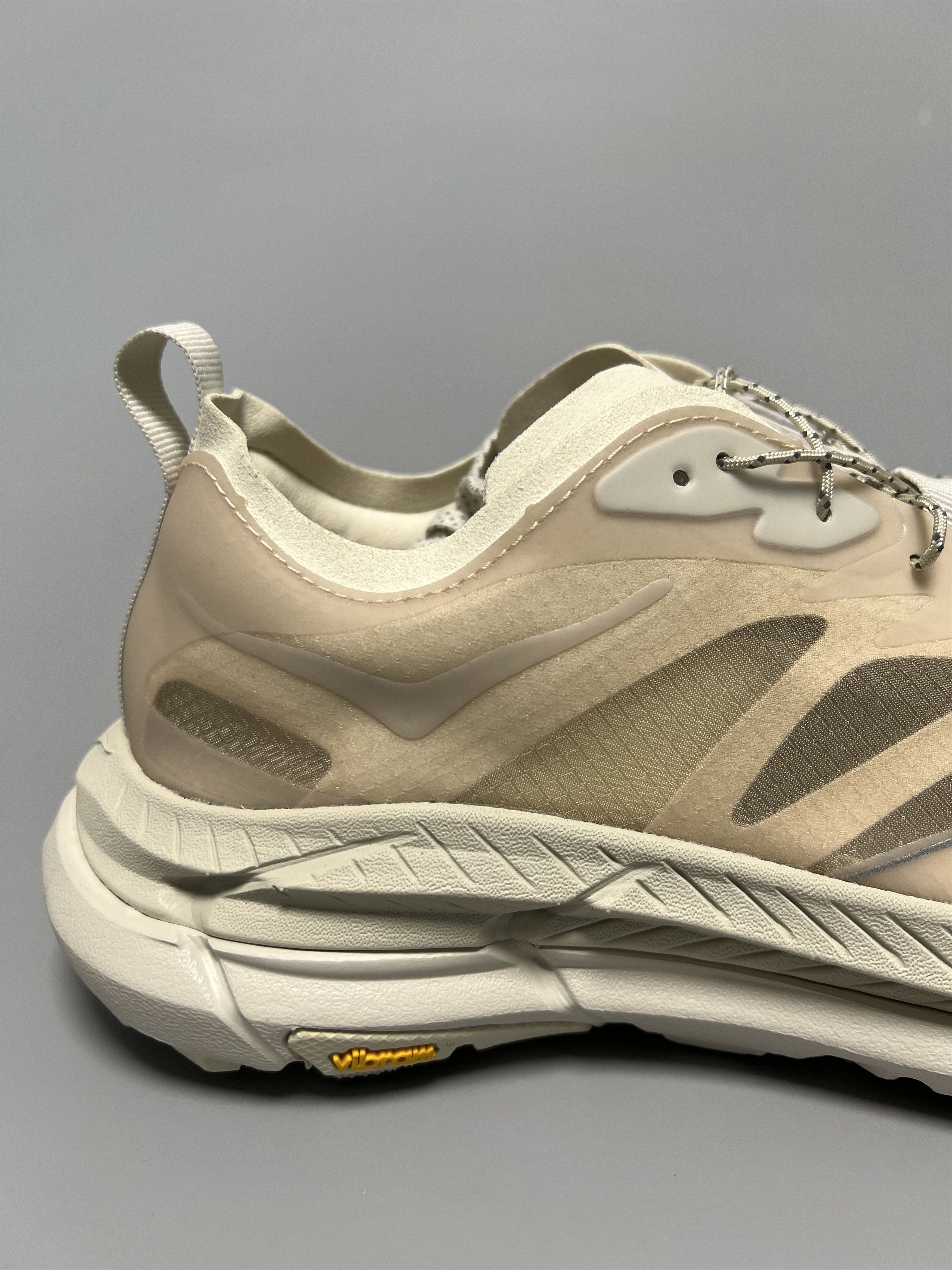 Hoka × Satisfy Hoka x Satisfy Mafate Speed 4 Lite Bone Trail Running Shoes Size US 7 / IT 37 - 12 Thumbnail