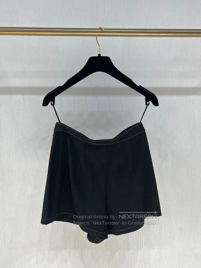 Chanel Chanel 20S Rooftop Series Shorts Size 24" / US 00 / IT 34 - 2 Thumbnail