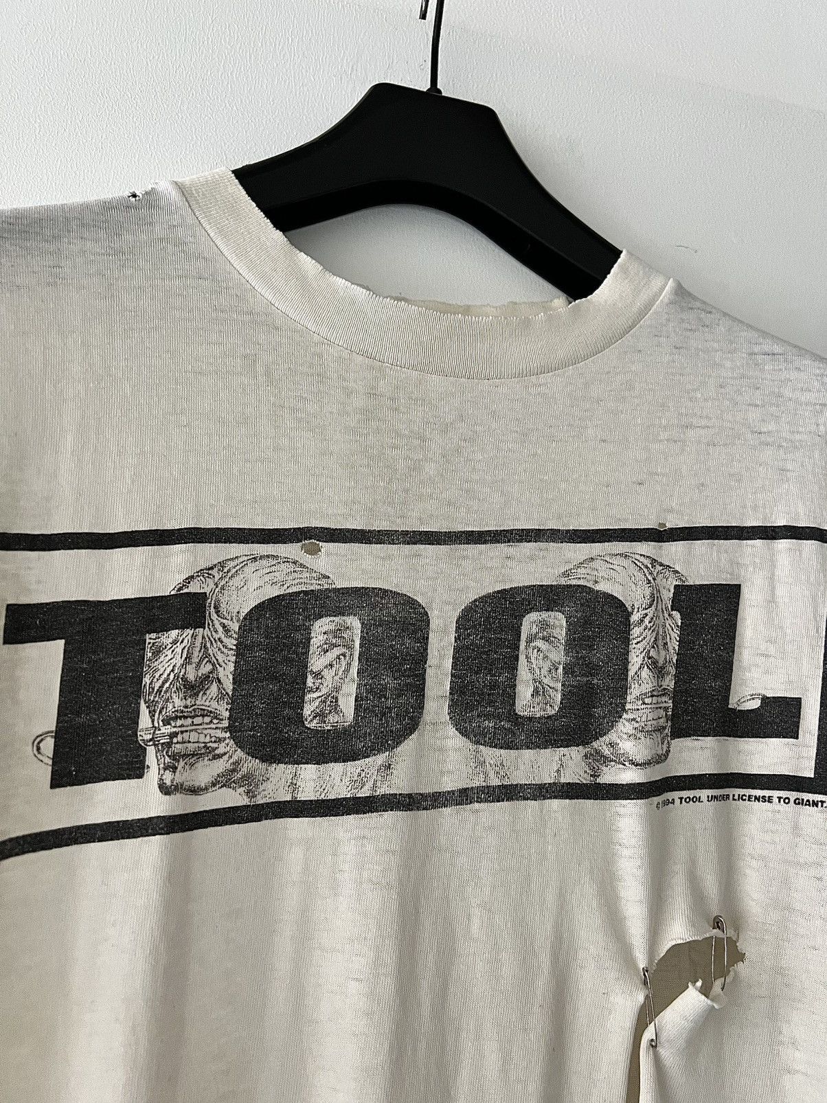 Band Tees × Vintage Vintage Perfectly Thrashed Tool Band Tank Top Size US XL / EU 56 / 4 - 8 Thumbnail