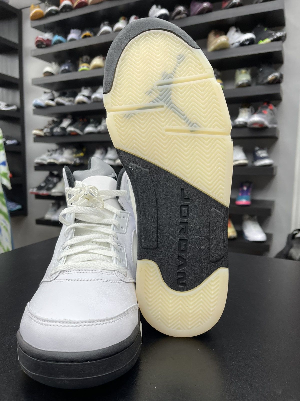 Jordan Brand Size 13 - Jordan 5 Reverse Metallic Size US 13 / EU 46 - 8 Thumbnail