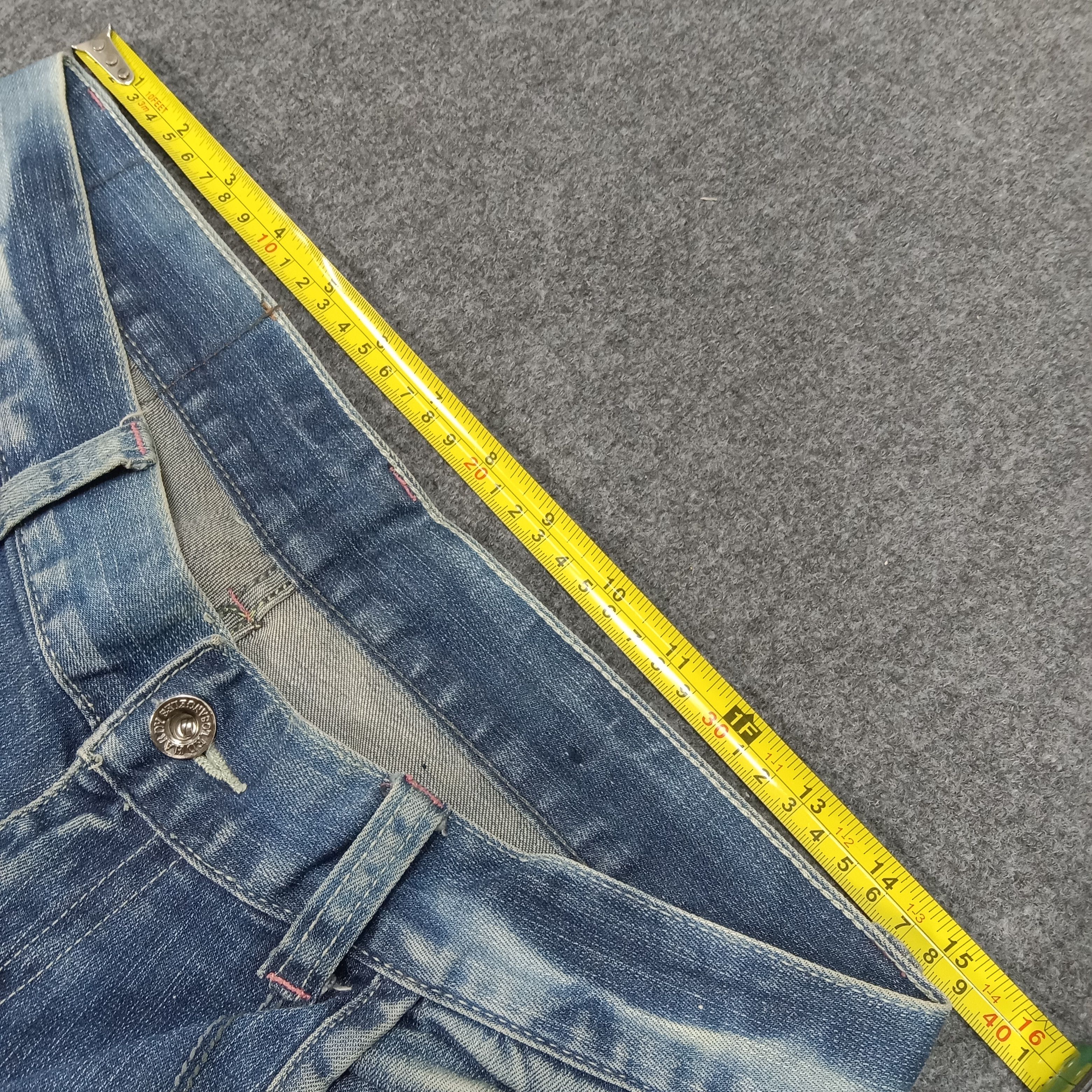 Christian Audigier × Ed Hardy × Vintage Ed Hardy by Christian Audiger Embroidery Denim Jeans Size 32" / US 10 / IT 46 - 9 Thumbnail