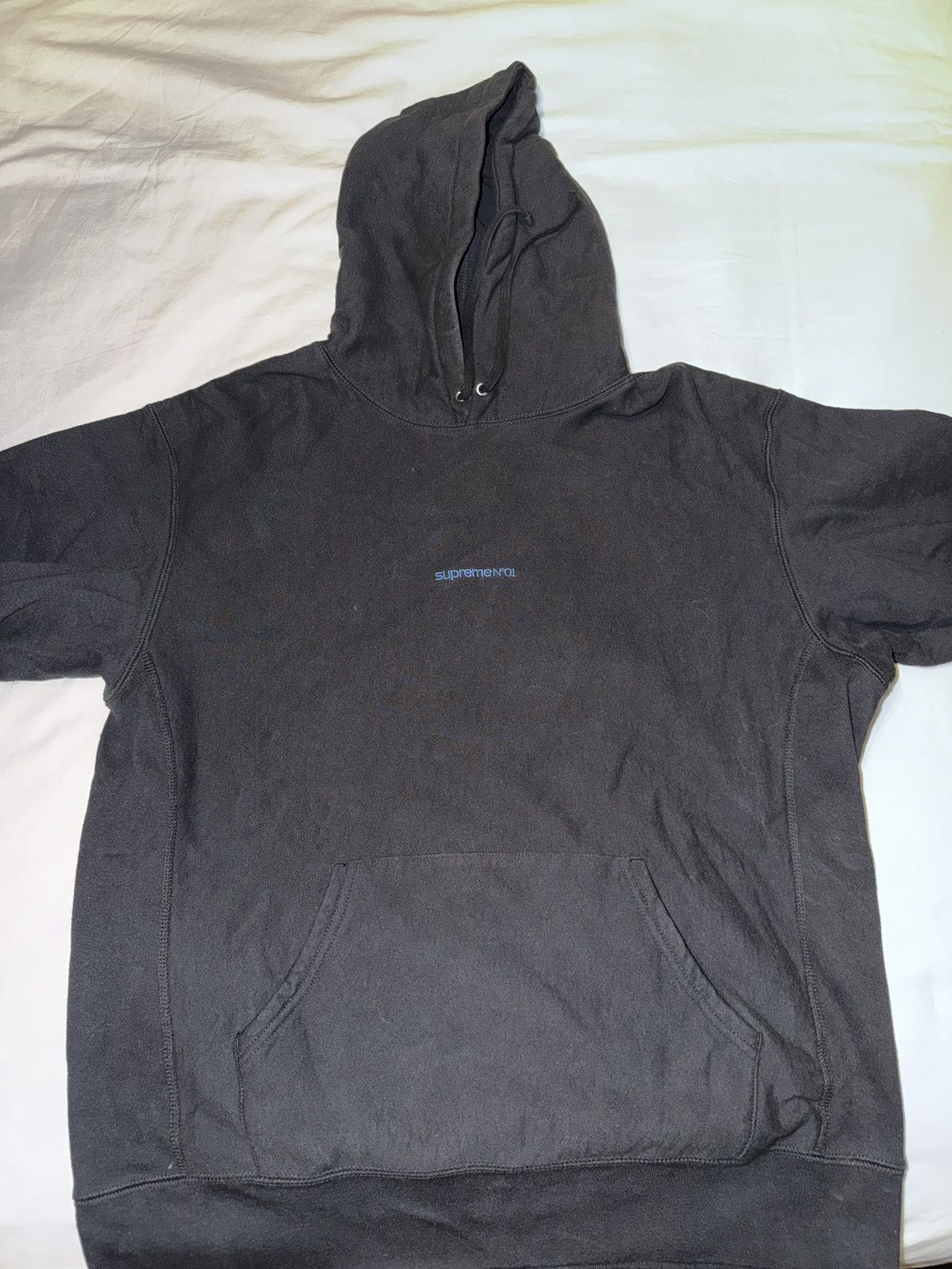 Supreme Supreme Black Logo hoodie Size US XL / EU 56 / 4 - 2 Thumbnail