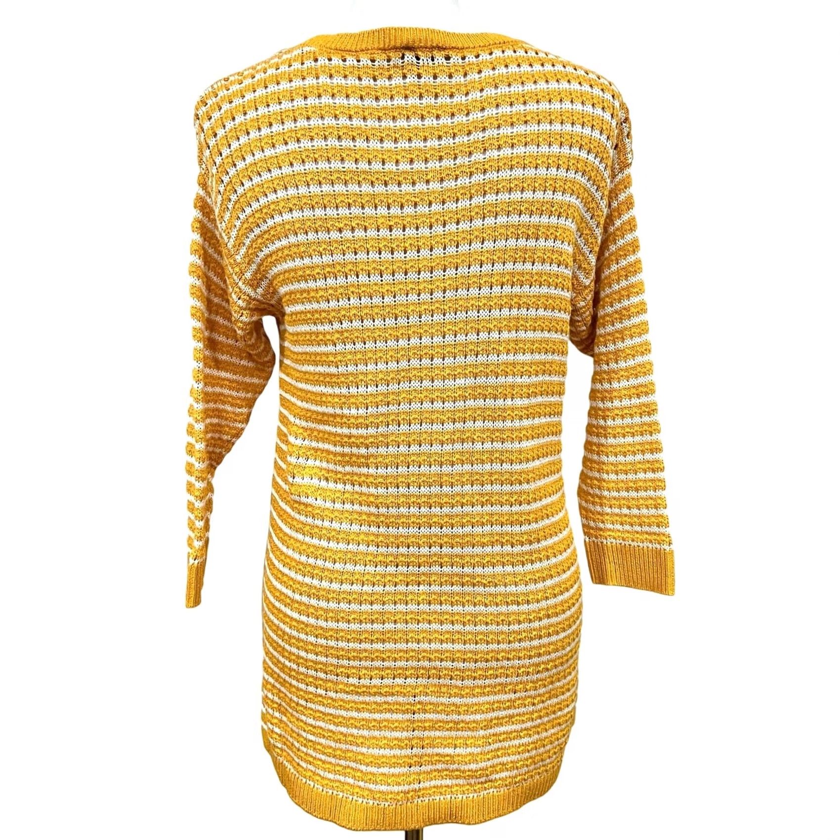 Talbots Talbots Sweater Striped Pullover Yellow White Petite M Womens Pullover Knit Cotton Lyocell 28.5" Length 18" Chest 16" Sleeve 16" Nicely Sheer? N/A Size M / US 6-8 / IT 42-44 - 6 Thumbnail