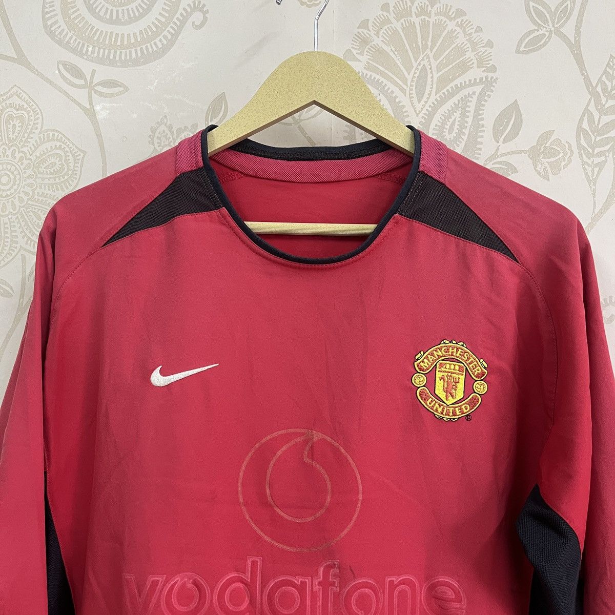 Nike × Vintage Vintage Man Utd Beckham Ronaldo 2003 Jersey Size US M / EU 48-50 / 2 - 21 Thumbnail