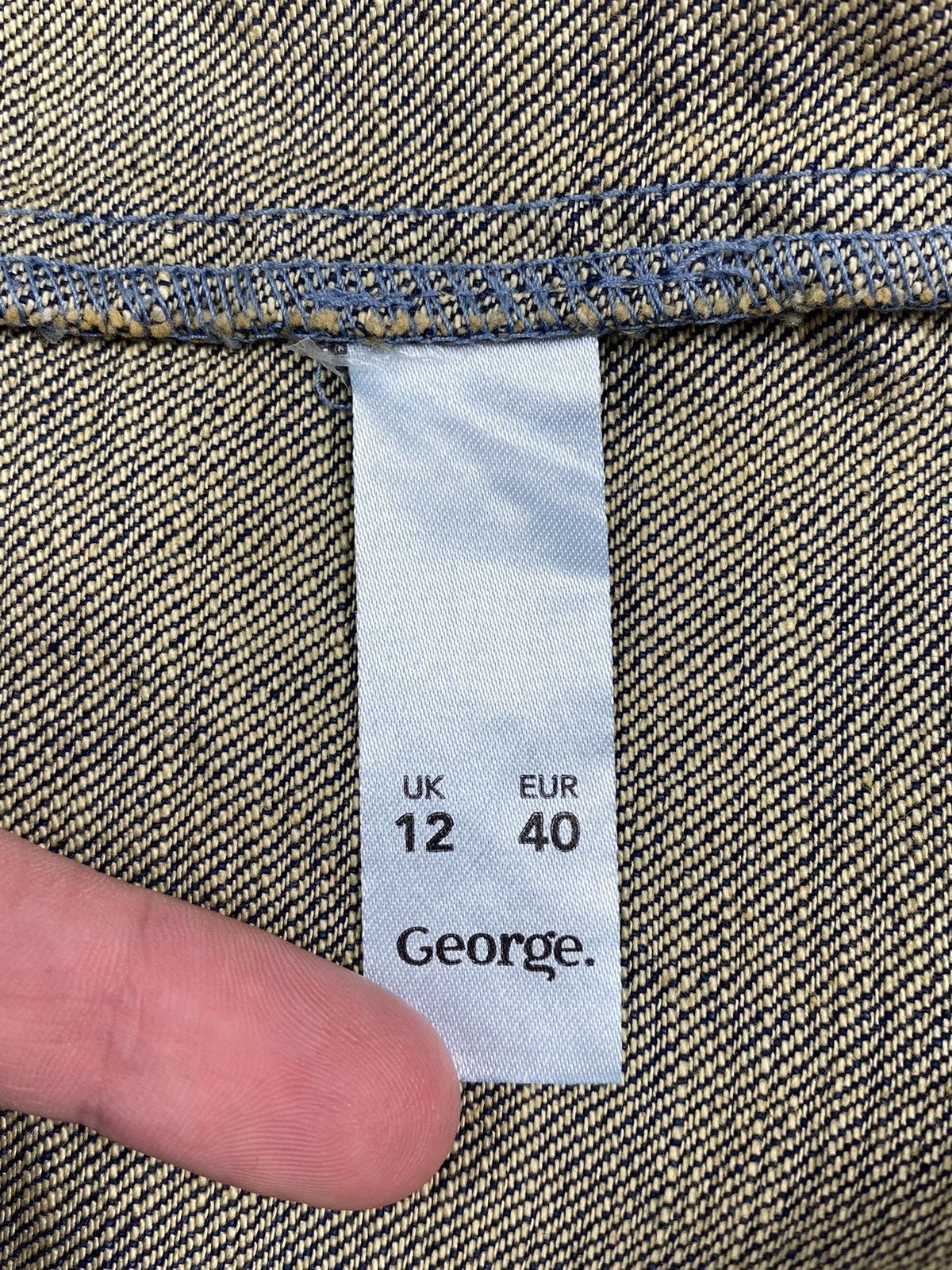 Vintage Y2K George Washed Denim Ruched Ruffle Mini Skirt Size 30" / US 8 / IT 44 - 6 Thumbnail