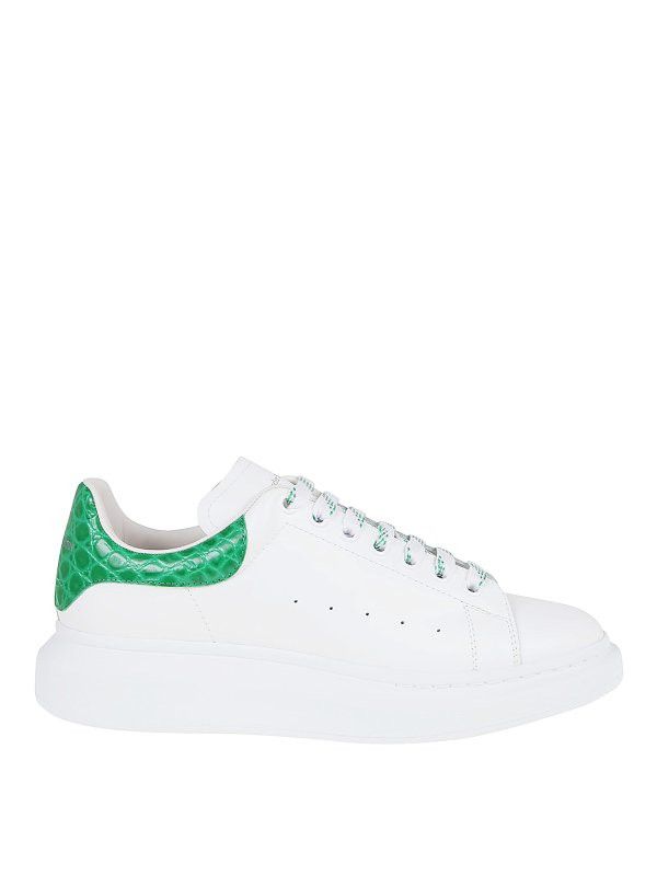 o1w1db10725 Oversized Runner in White