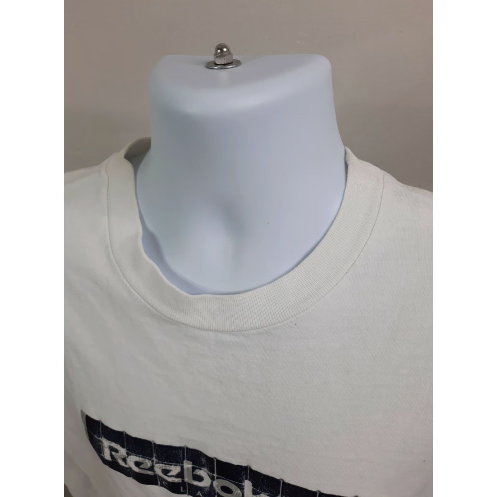 Reebok VINTAGE Reebok Classics White Graphic Tee T-Shirt Mens XL 90s 2000s Basketball Crew Neck Short Sleeve Regular Fit Size XL Size US XL / EU 56 / 4 - 4 Thumbnail