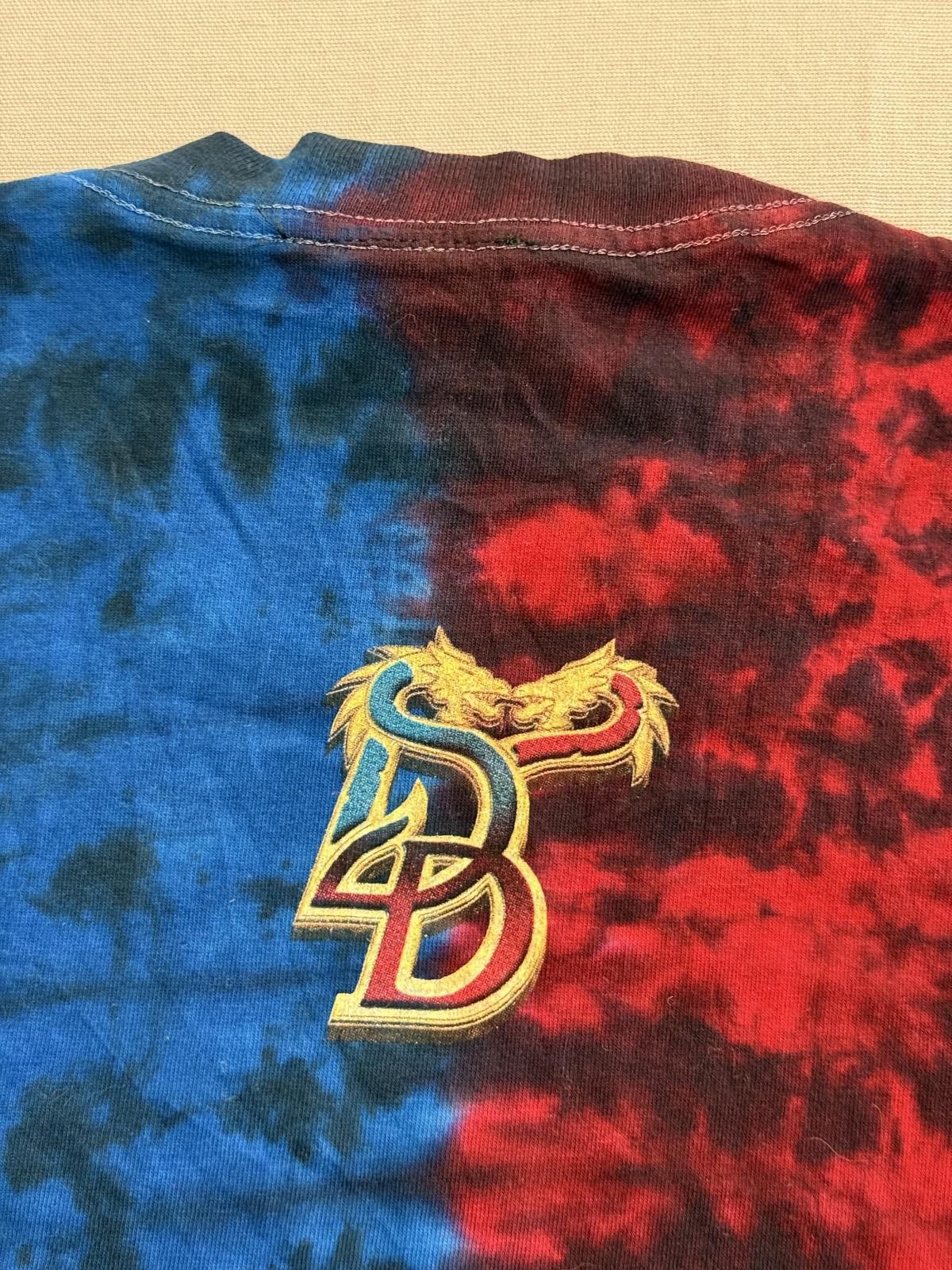 Universal Studios Vintage Universal Studios Tshirt Islands of Adventure Dragon Size US M / EU 48-50 / 2 - 7 Thumbnail