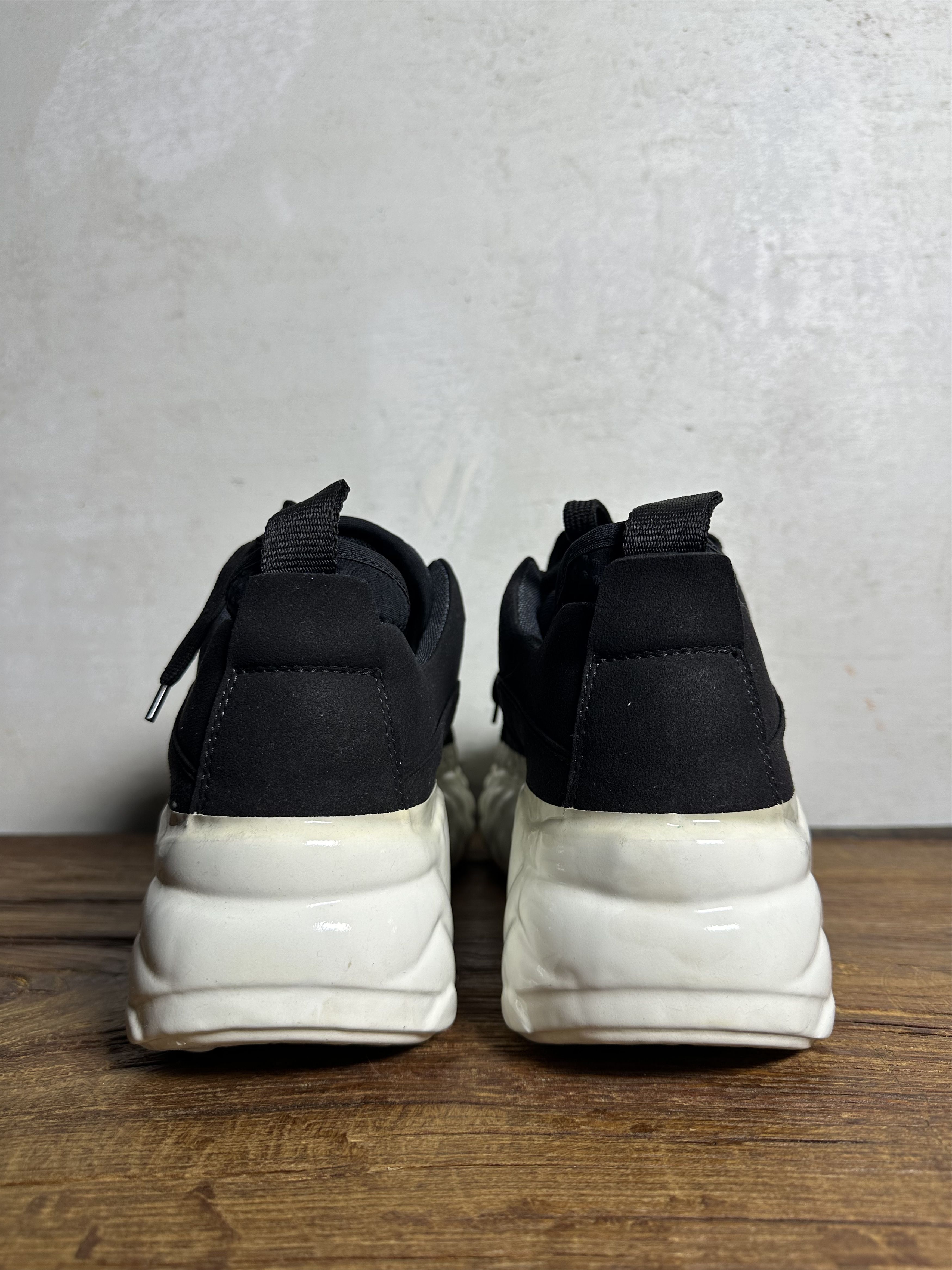 Acne Studios ACNE STUDIOS Black Rockaway Sneakers With Patent Sole Size US 11 / EU 44 - 8 Thumbnail