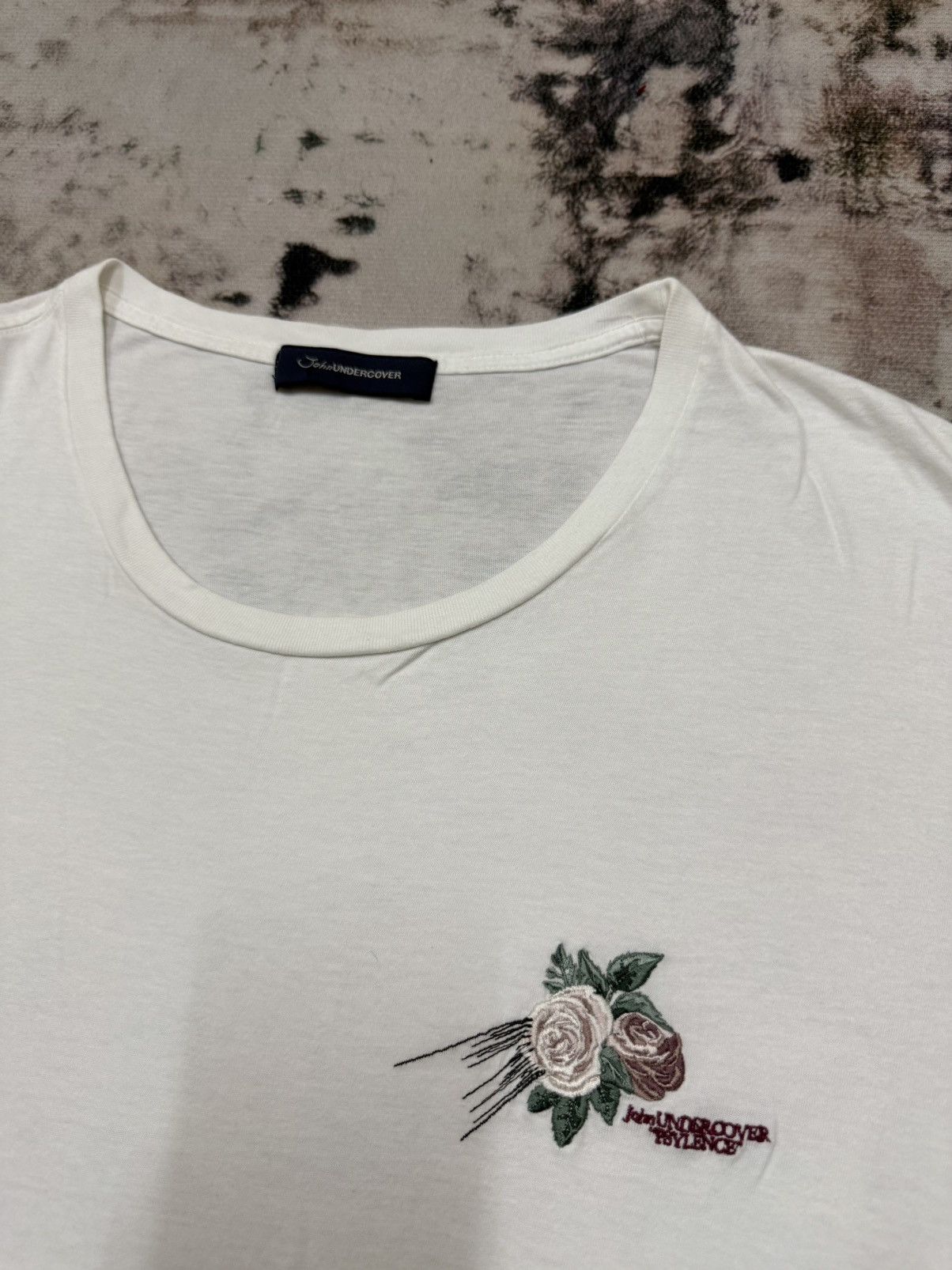 Japanese Brand × Undercover JohnUNDERCOVER PSYLENCE ROSES FLOWER TSHIRT Size US L / EU 52-54 / 3 - 6 Thumbnail