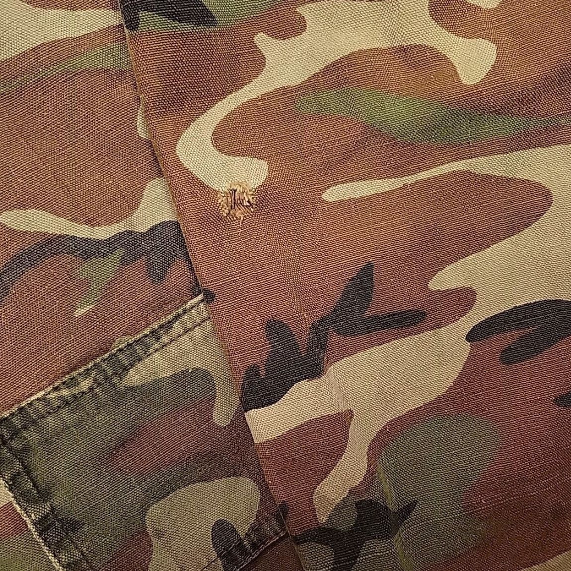 Vintage VINTAGE Chief Jacket Mens L Woodland Camo Cotton Canvas Water Repellant Made in USA VTG Size US L / EU 52-54 / 3 - 2 Thumbnail