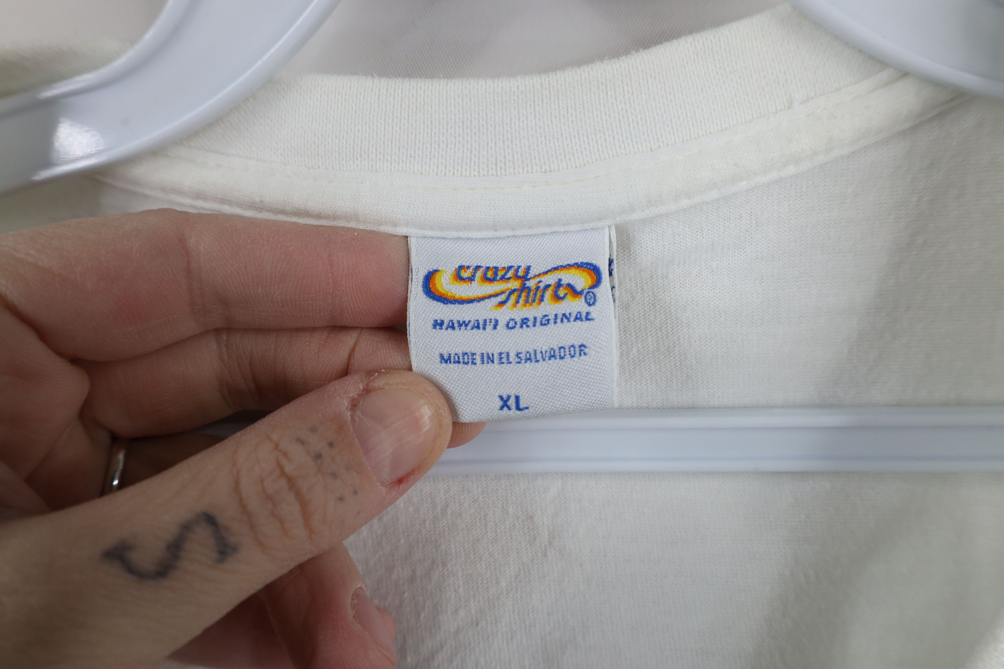 Vintage Vintage 90s Y2K Streetwear Surfing Maui Hawaii T-Shirt White Size US XL / EU 56 / 4 - 9 Thumbnail