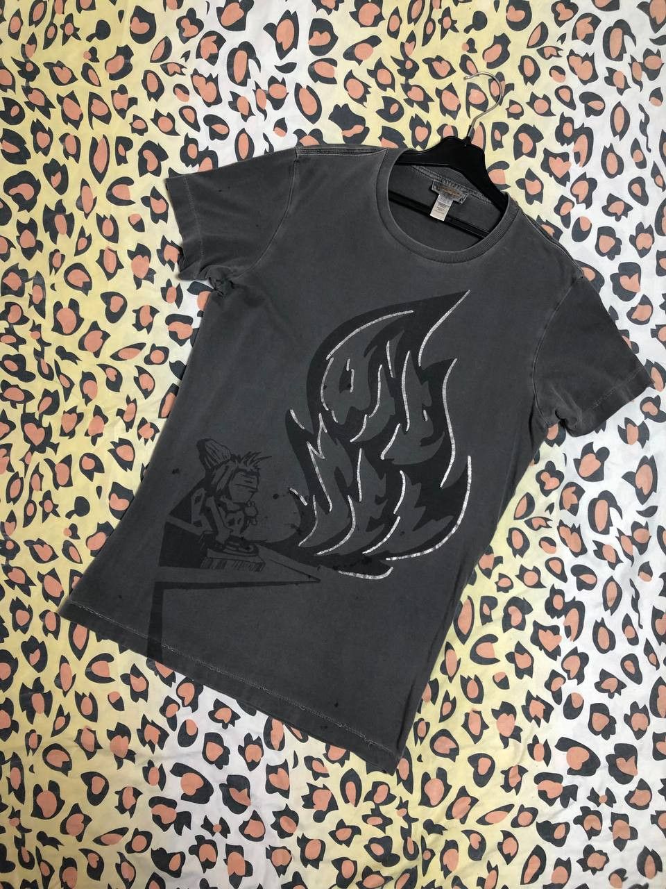 Diesel Vintage Diesel T-Shirt Big Logo Japanese Hype Rare Reversibl Size US S / EU 44-46 / 1 - 1 Thumbnail