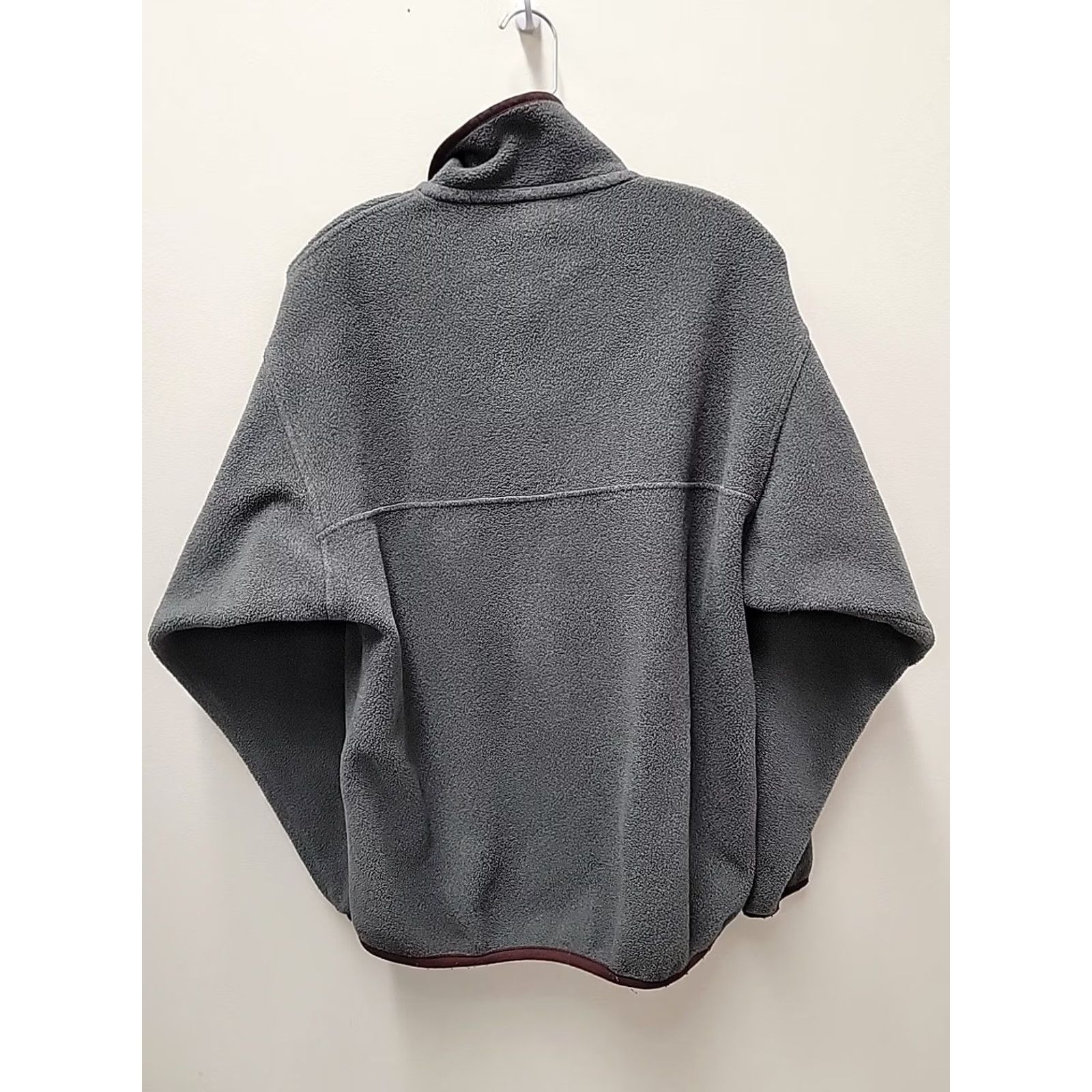 Patagonia Patagonia Synchilla Snap T Pullover Fleece Men's M Grey red Jacket Snap Pullover Bodywarmer Logo 90s Style Mens Size US M / EU 48-50 / 2 - 8 Thumbnail