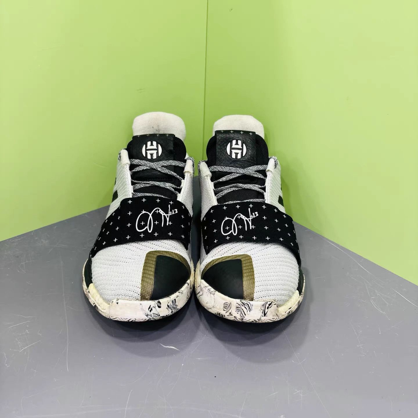 Adidas adidas Harden 3 BHM Basketball Shoes K15 Size US 9.5 / EU 42-43 - 2 Thumbnail