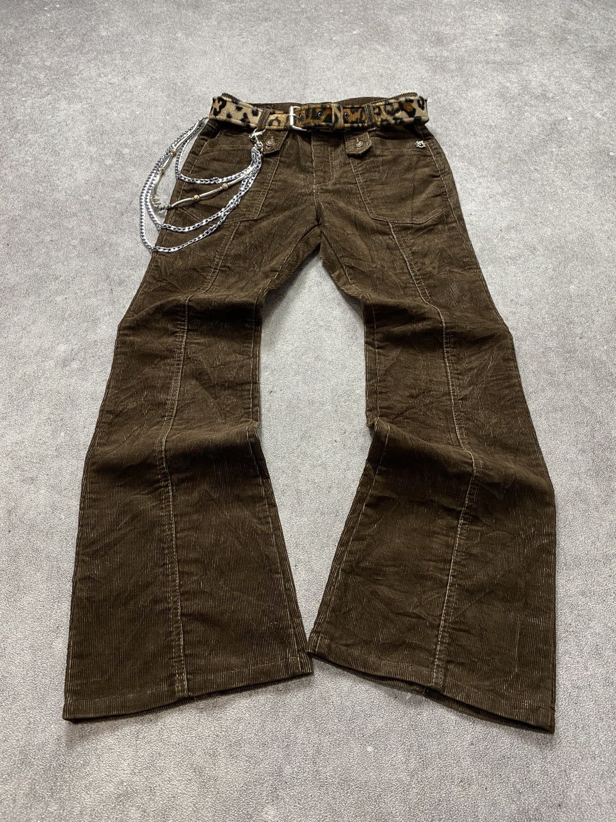 If Six Was Nine × Japanese Brand × Le Grande Bleu (L.G.B.) 2000s Clermont flare corduroy pant Size US 29 - 1 Thumbnail