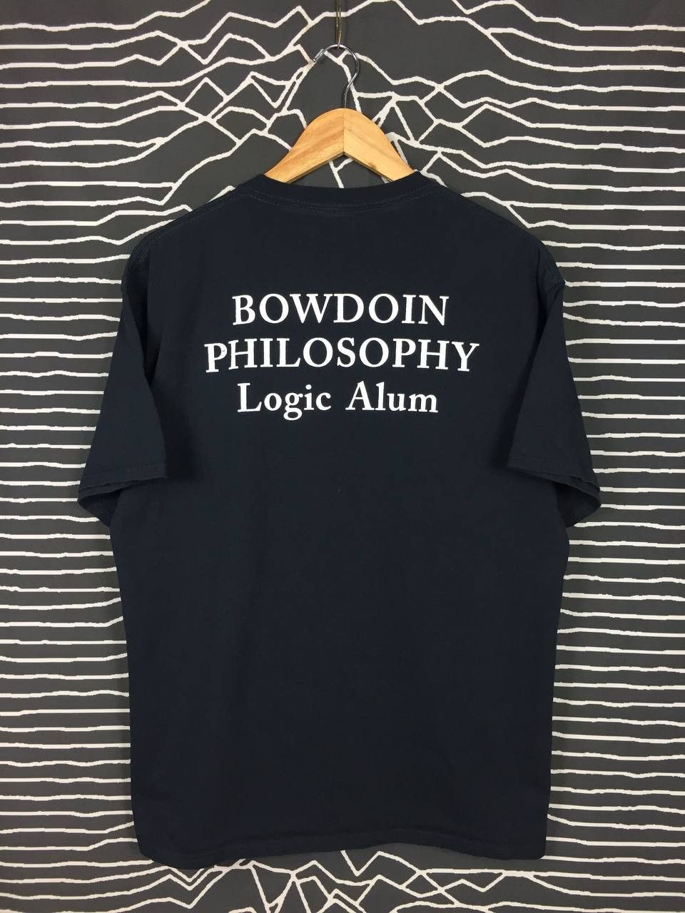 Vintage Bowdoin Philosophy Logic Alum Quote Statement Tee Size US L / EU 52-54 / 3 - 4 Thumbnail