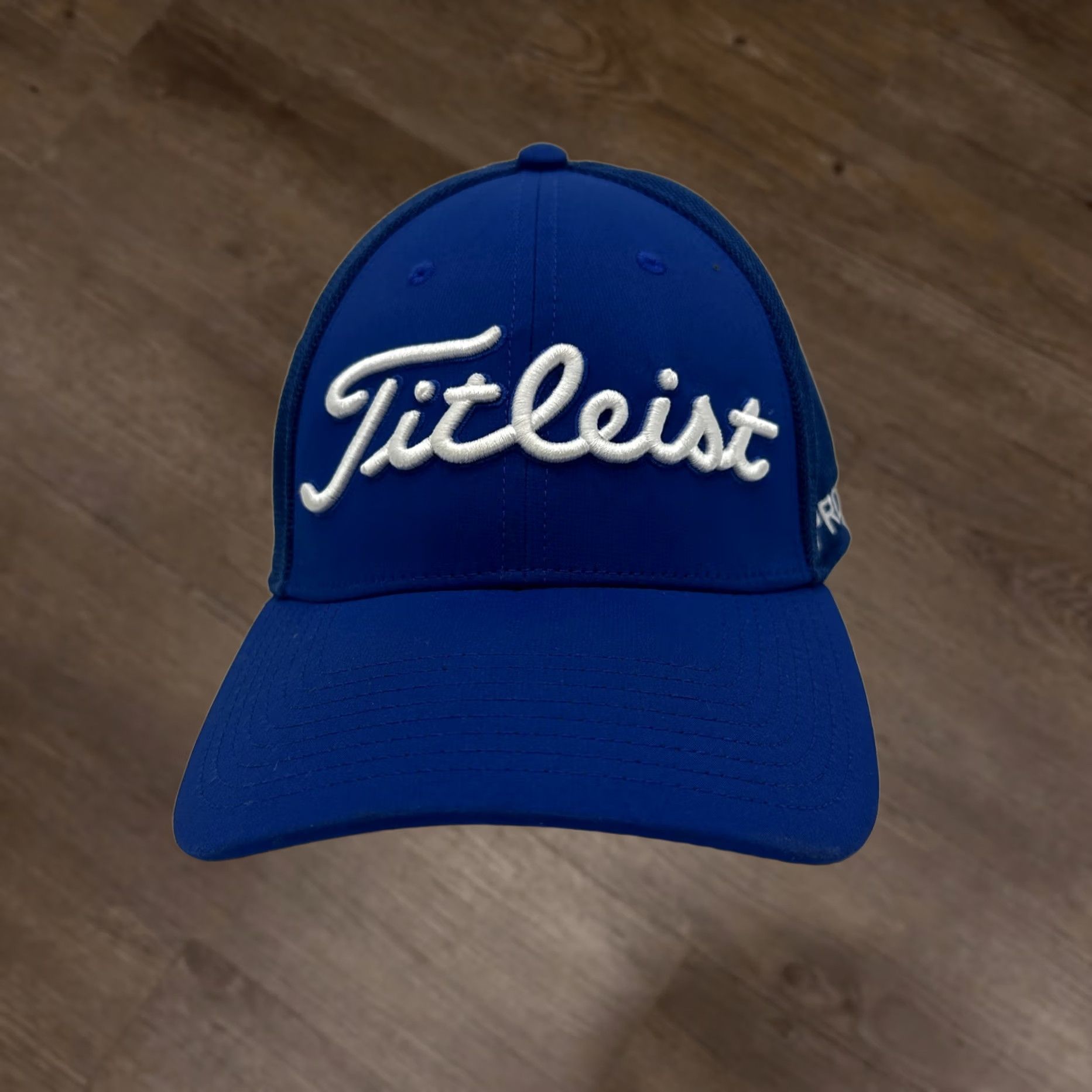 Footjoy FootJoy FJ Pro V1 Baseball Cap Mens Medium-Large Blue Embroidered Titleist Golf Cap Size ONE SIZE - 1 Thumbnail