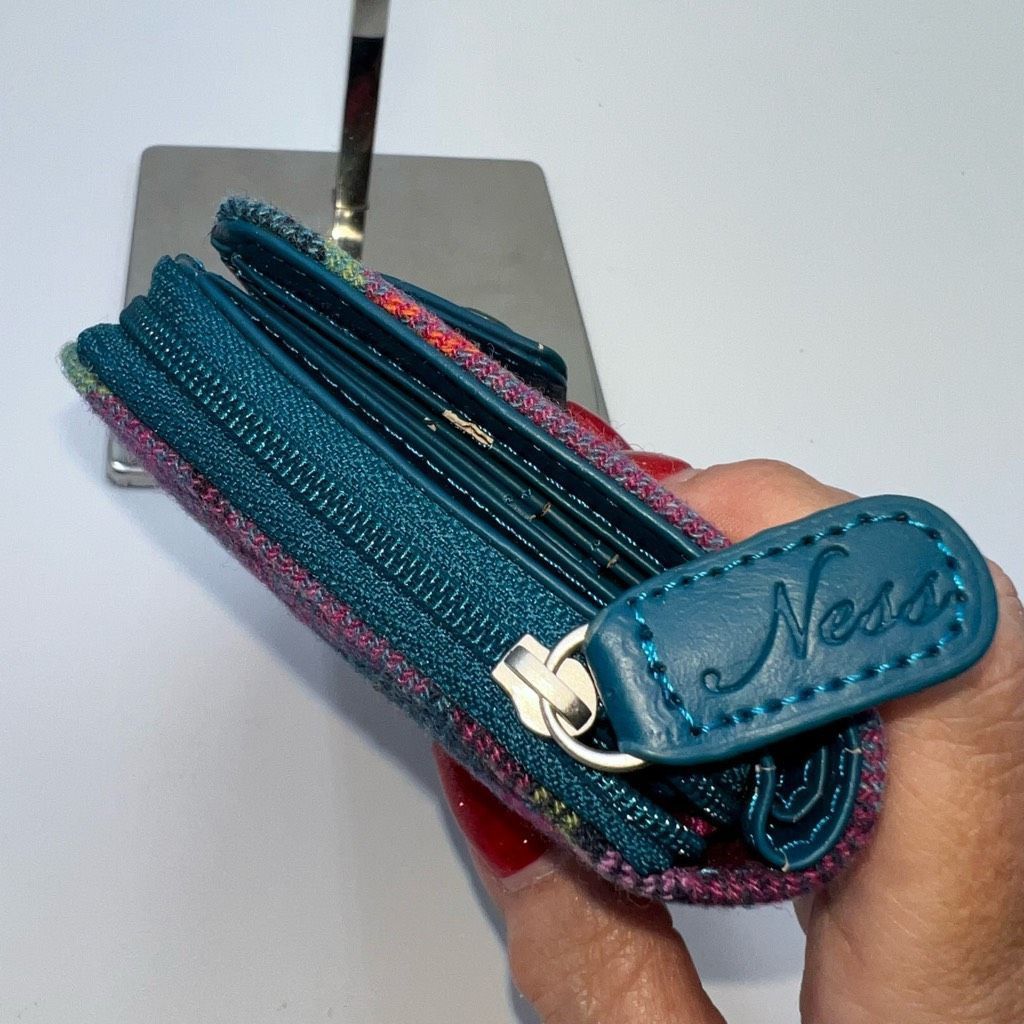 Other Ness Wool and Leather Tartan Made in Scotland Wallet **SEE PICS AND DESCRIPTIONS Size ONE SIZE - 4 Thumbnail