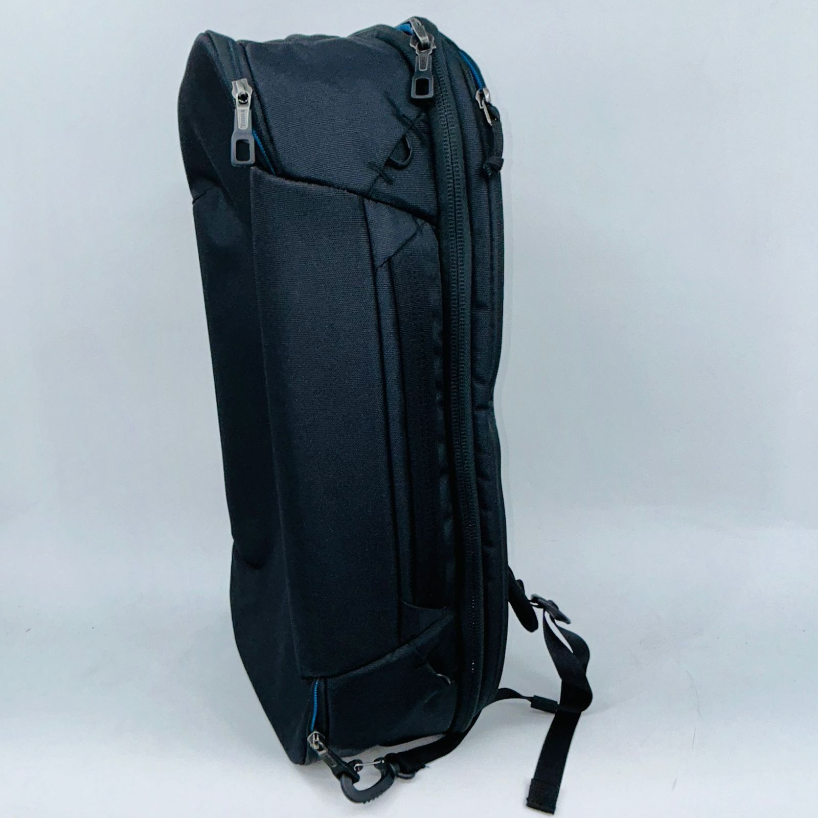 Other THULE SUBTERRA 2 BLACK BLUE LAPTOP/TABLET PLUSH BACKPACK 27L Size 26 - 3 Thumbnail