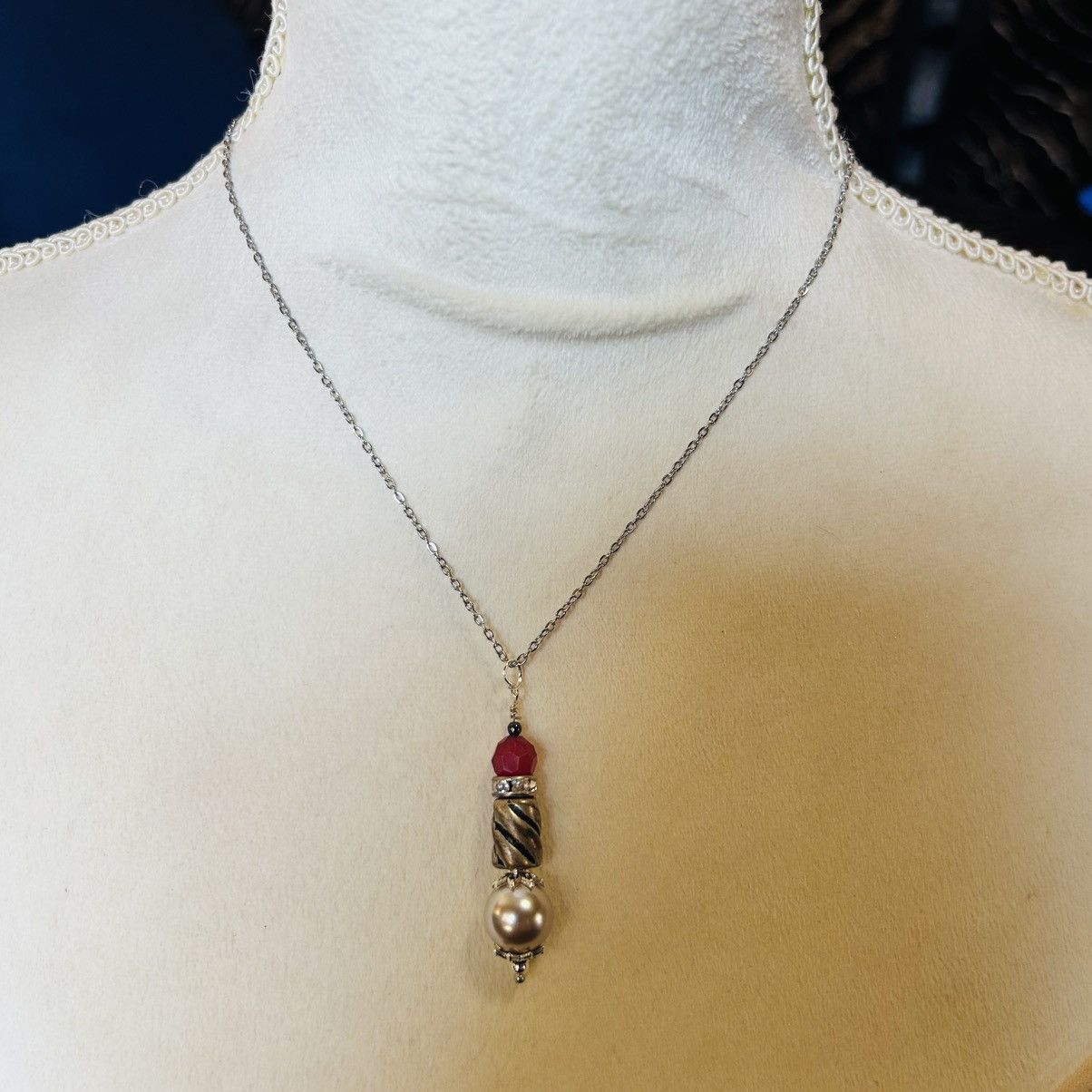 Handmade Handcrafted vintage bead drop pendant on chain necklace Size ONE SIZE - 2 Thumbnail