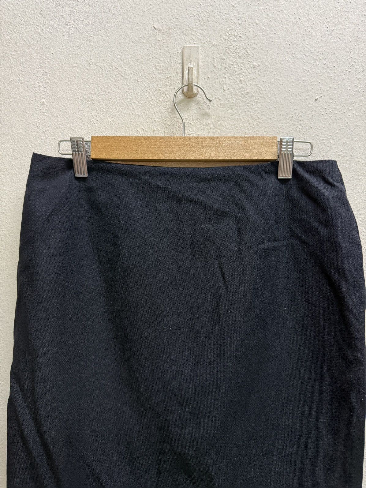Escada Escada Split Back Pencil Skirt Size 28" / US 6 / IT 42 - 15 Thumbnail