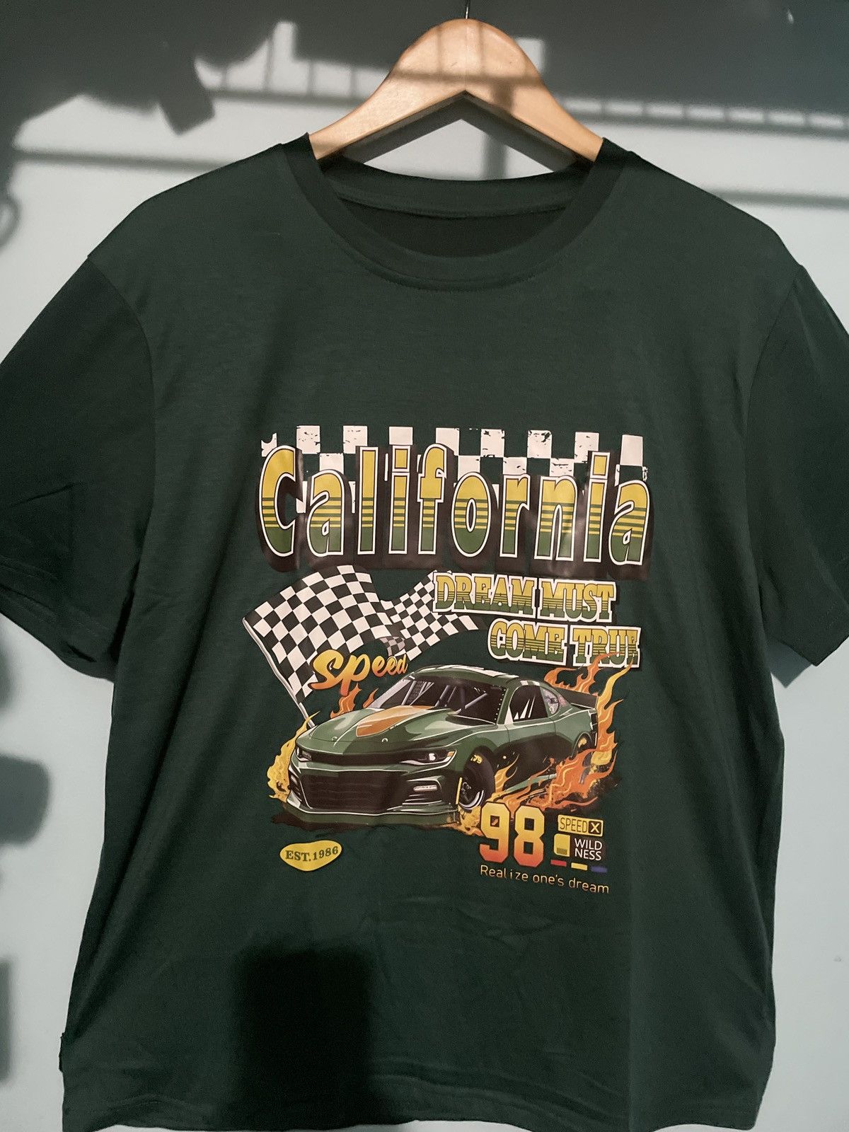 Japanese Brand × Vintage Round Neck Short Sleeve T-Shirt With Letter & Car Print. Size US M / EU 48-50 / 2 - 1 Thumbnail