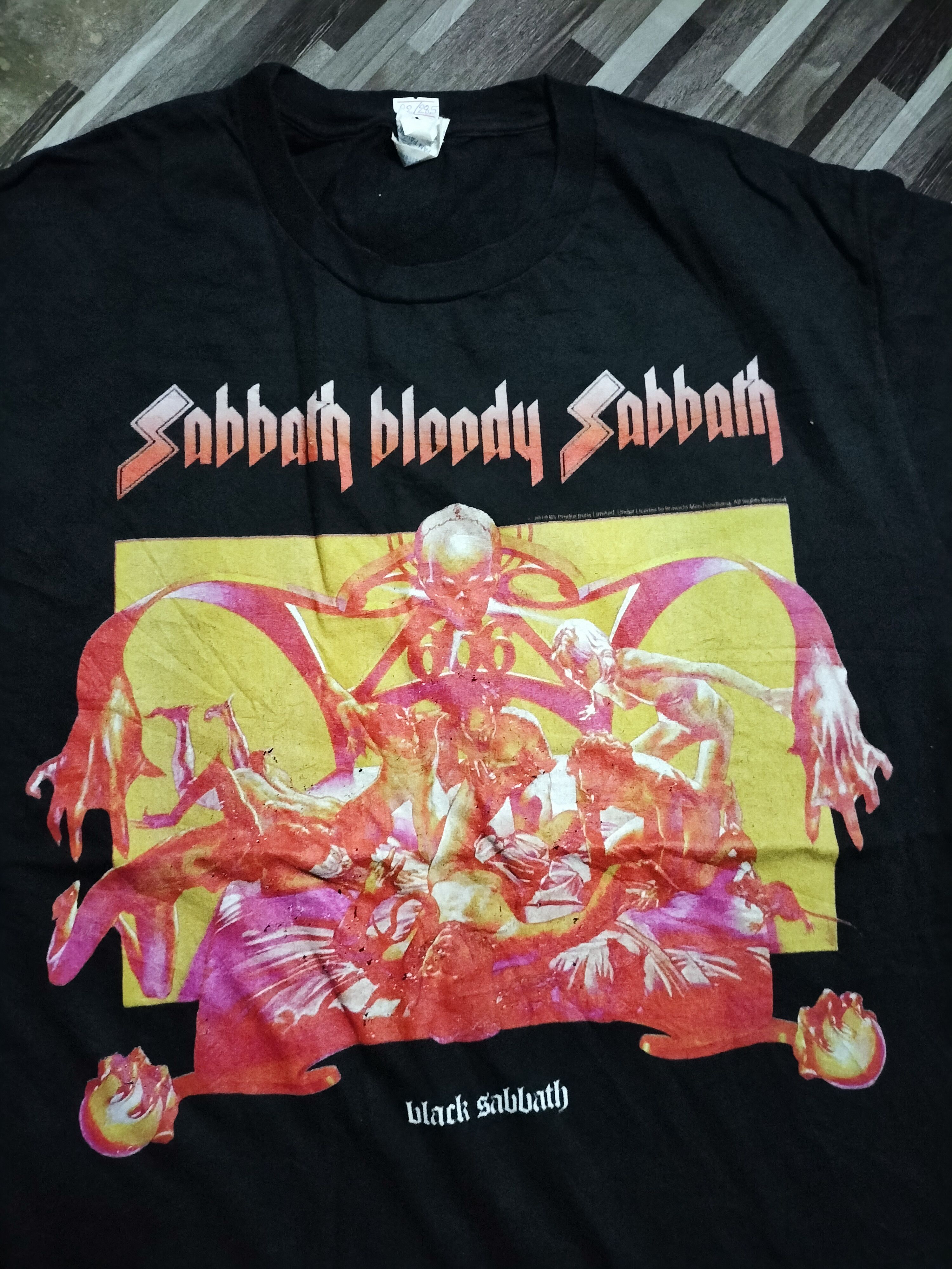 Band Tees Black Sabbath Bloody Sabbath metal tee band Size US L / EU 52-54 / 3 - 2 Thumbnail