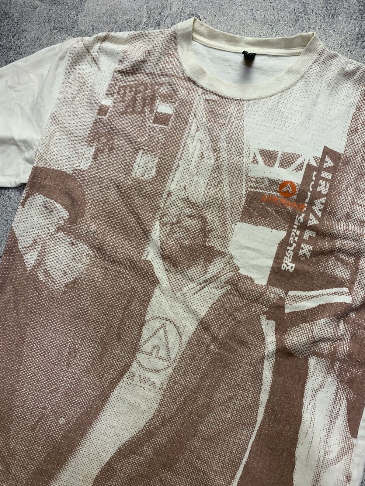 Airwalk 🐍 Vintage Y2k Airwalk Rapper Overprint Tee Size US M / EU 48-50 / 2 - 4 Thumbnail