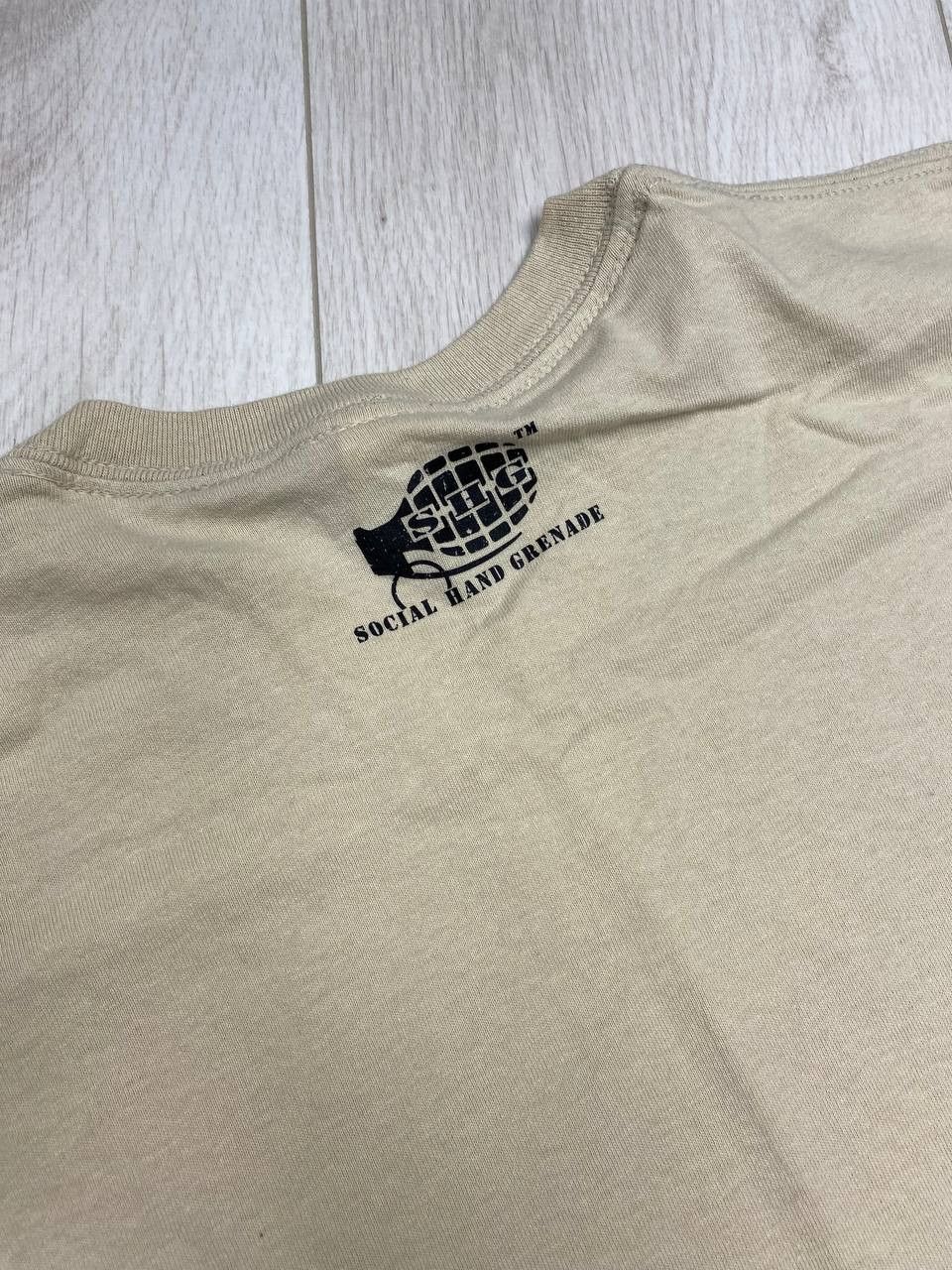 Other T-shirt humor TERRORISTs knife Size US L / EU 52-54 / 3 - 11 Thumbnail
