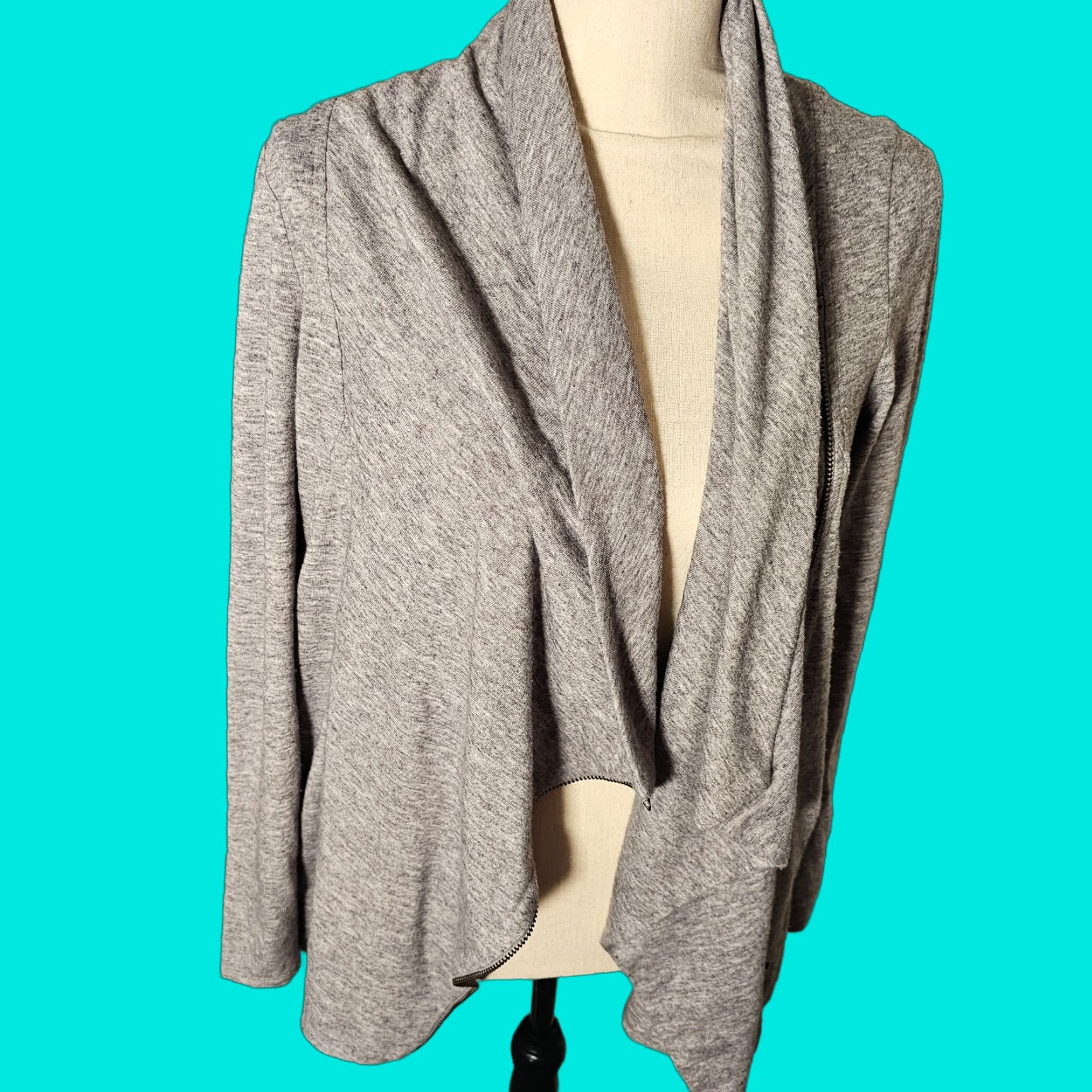 Forever 21 FOREVER 21 Women's Cardigan Sweater Zipper Front Long Sleeves Gray Size M Size M / US 6-8 / IT 42-44 - 1 Thumbnail