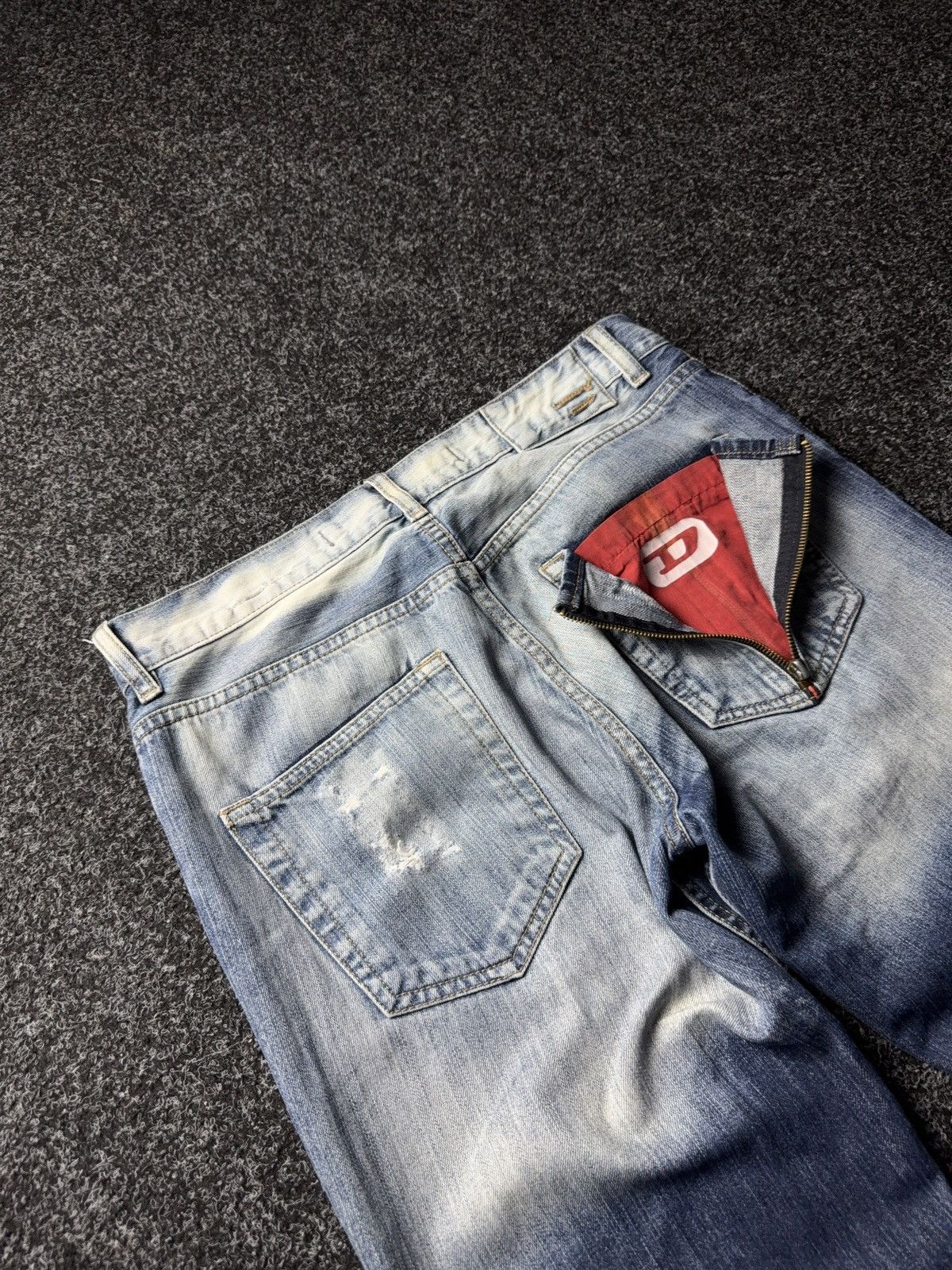 Diesel 90s Diesel Industry Zip Back Pocket Jeans Made in Italy Y2K Size US 33 - 20 Thumbnail