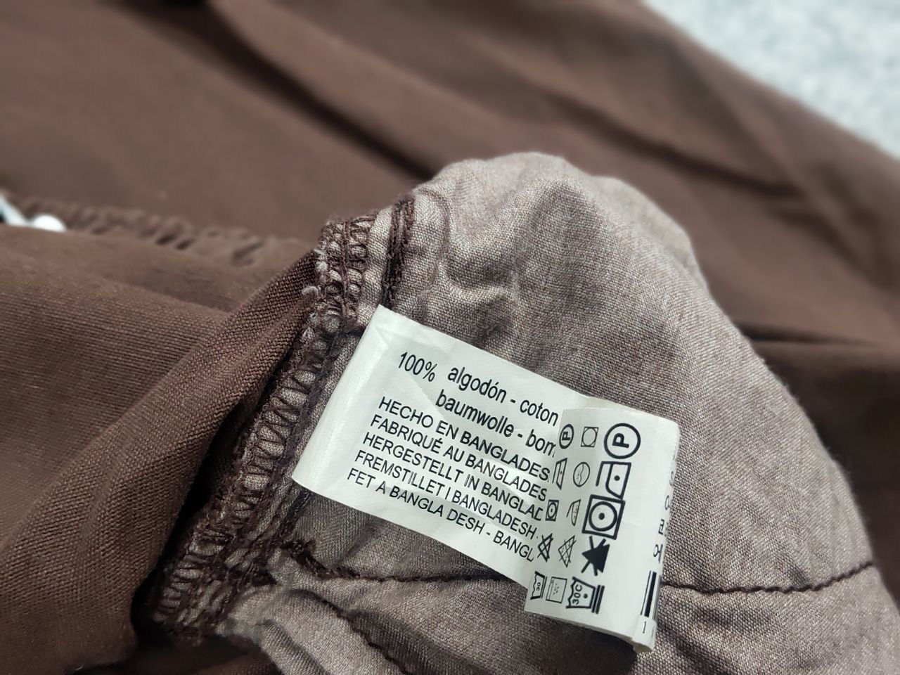 Japanese Brand Vintage Japanese Style Y2K Parachute Brown Baggy Pants Size US 30 / EU 46 - 15 Thumbnail