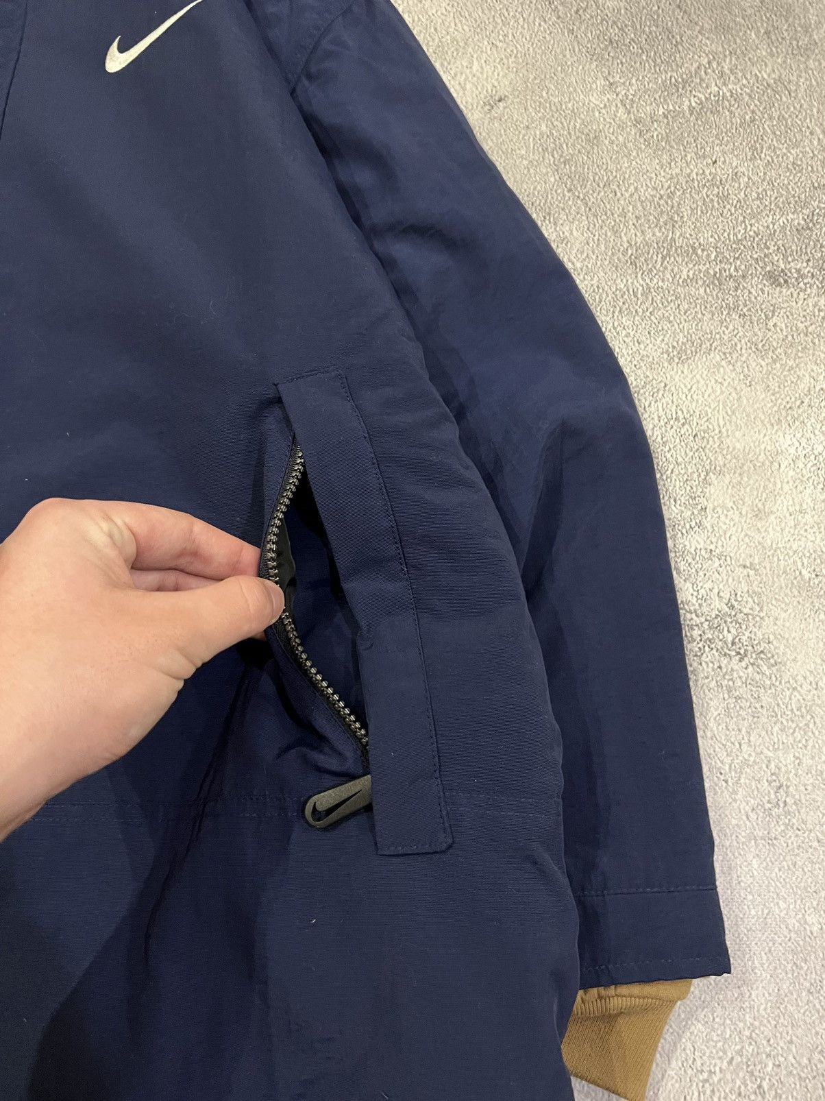 Nike × Vintage Vintage Y2k Nike Nylon Big Swoosh Jacket 00’s Size US L / EU 52-54 / 3 - 8 Thumbnail
