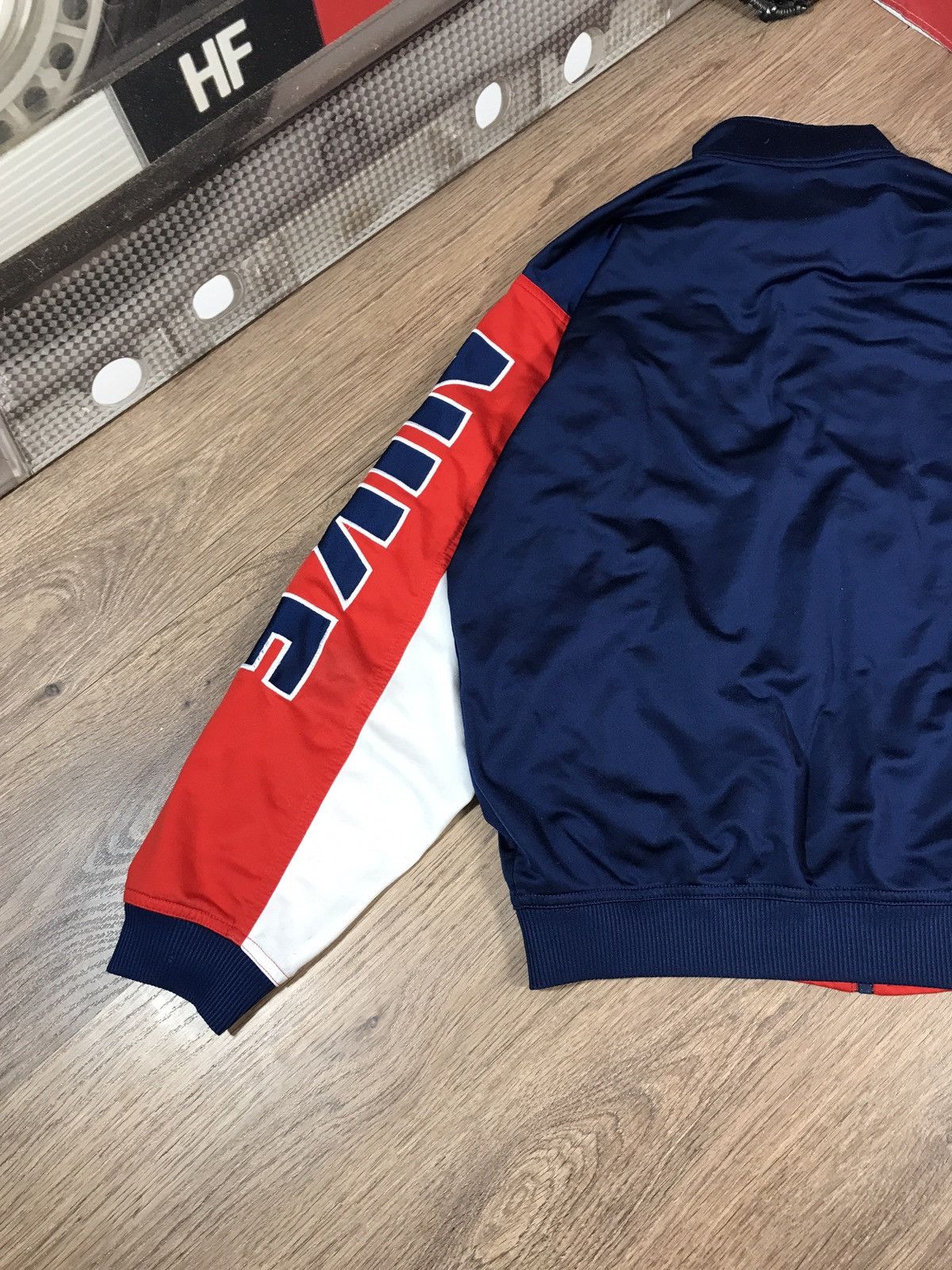 Vintage Vintage 90s Big Logo Track Jacket Rare Size US M / EU 48-50 / 2 - 11 Thumbnail