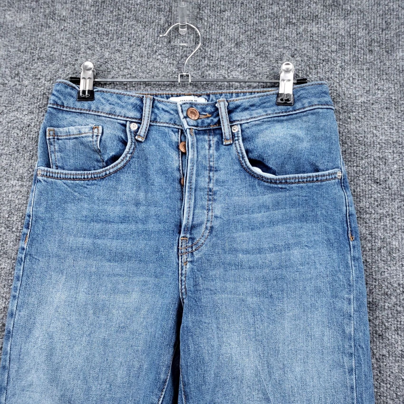 Forever 21 Forever 21 Jeans Womens 26 Blue Denim Mid-Rise Cropped Distressed Rinse Wash Size 26" / US 2 / IT 38 - 5 Thumbnail