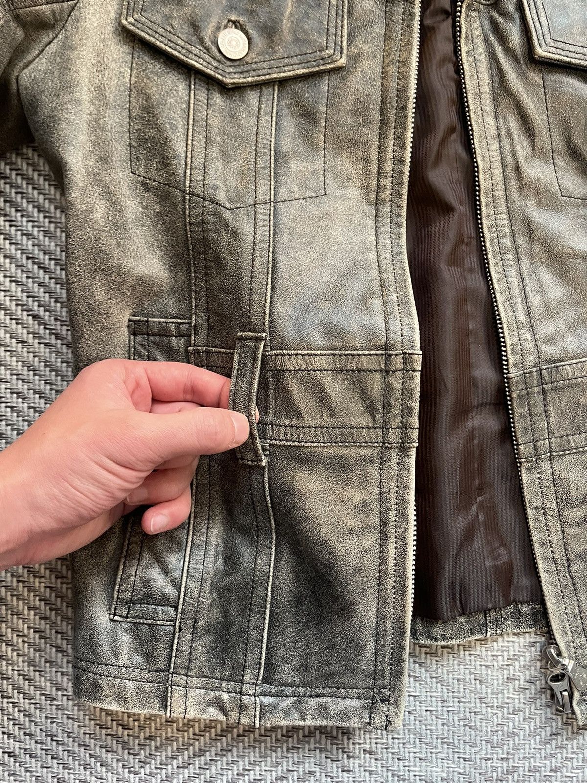 TORNADO MART VINTAGE GOAT SKIN PALE LEATHER JACKET