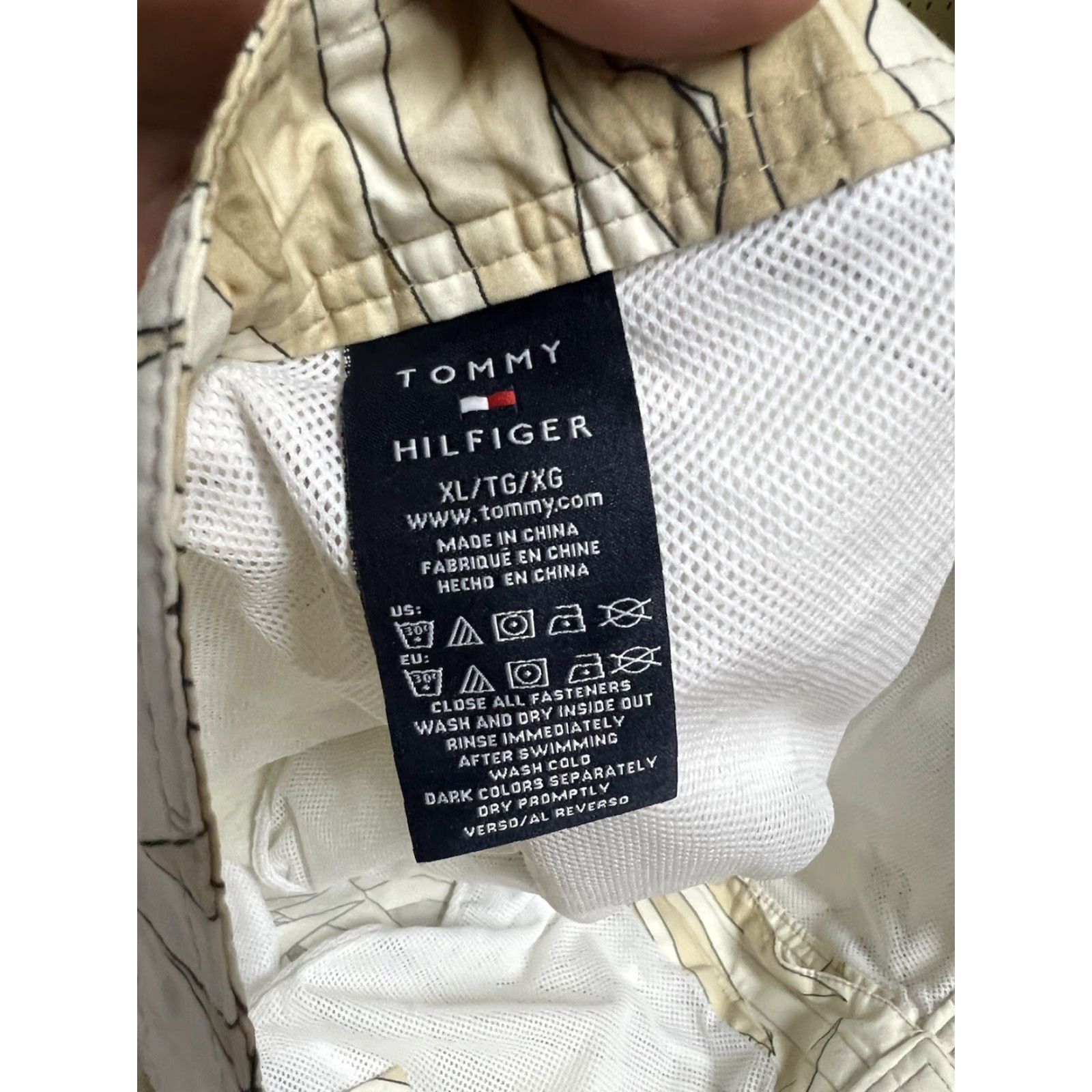 Tommy Hilfiger Tommy Hilfiger Mens XL Tan Palm Lined Swim Board Shorts Floral Trunks Beige Cotton Blend Polyester Lined Men Bottom Bathing Suit Size US 36 / EU 52 - 5 Thumbnail